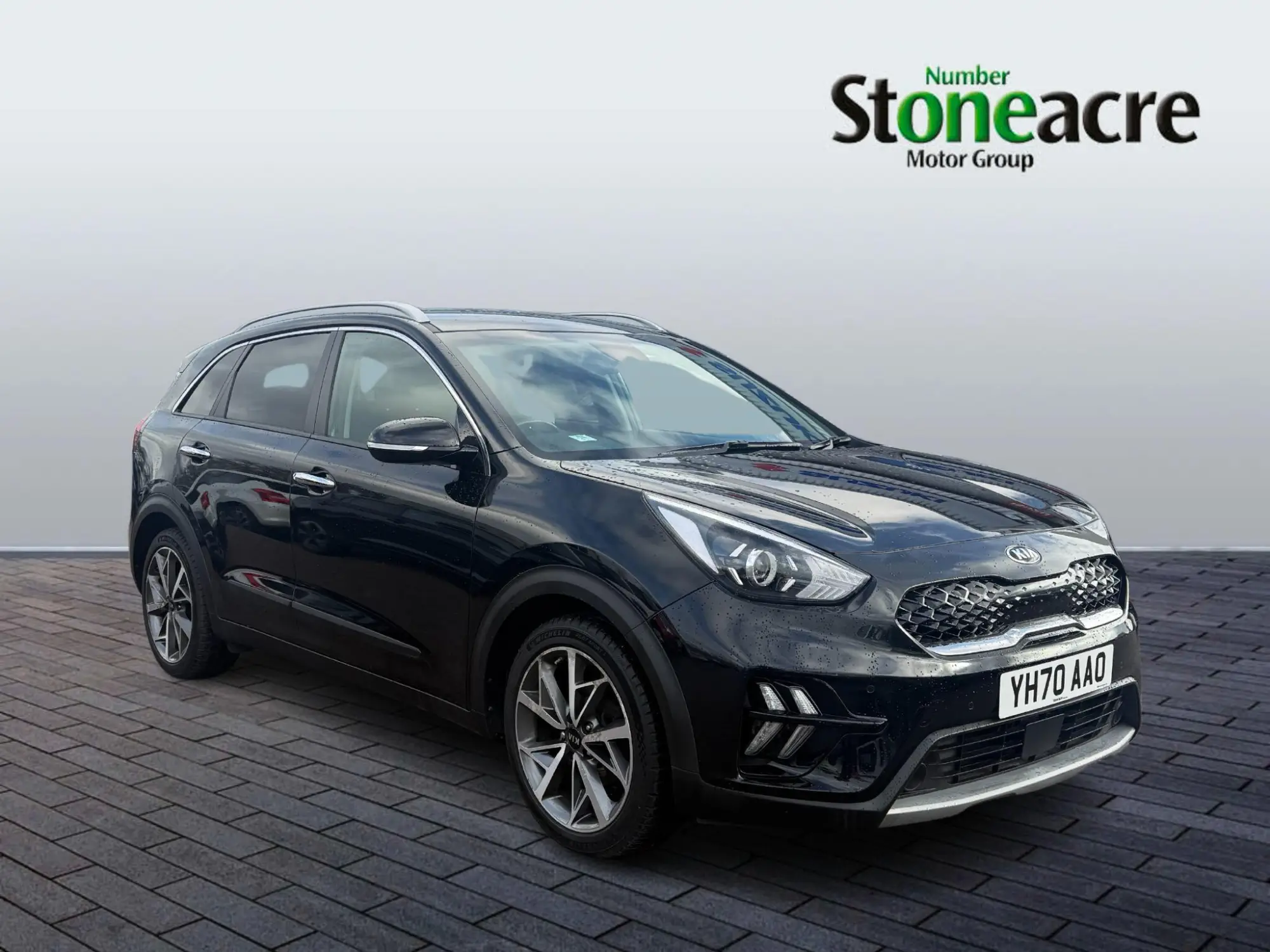 Kia Niro Hybrid 1.6 GDi Hybrid 3 5dr DCT YH70AAO Image 1