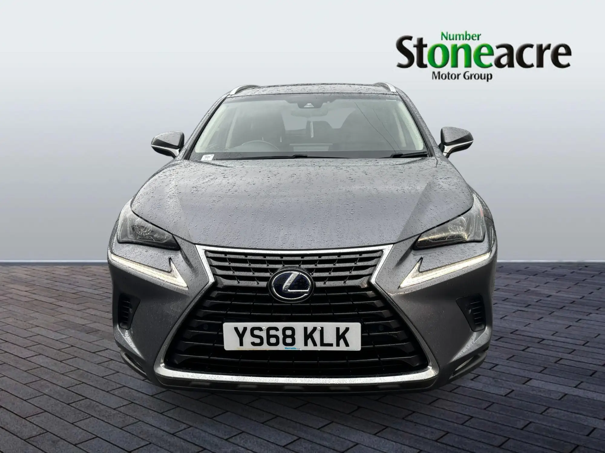 Lexus NX Self-Charging Hybrid 2.5 300h Luxury SUV 5dr Petrol Hybrid E-CVT 4WD Euro 6 (s/s) (197 ps) YS68KLK Image 2