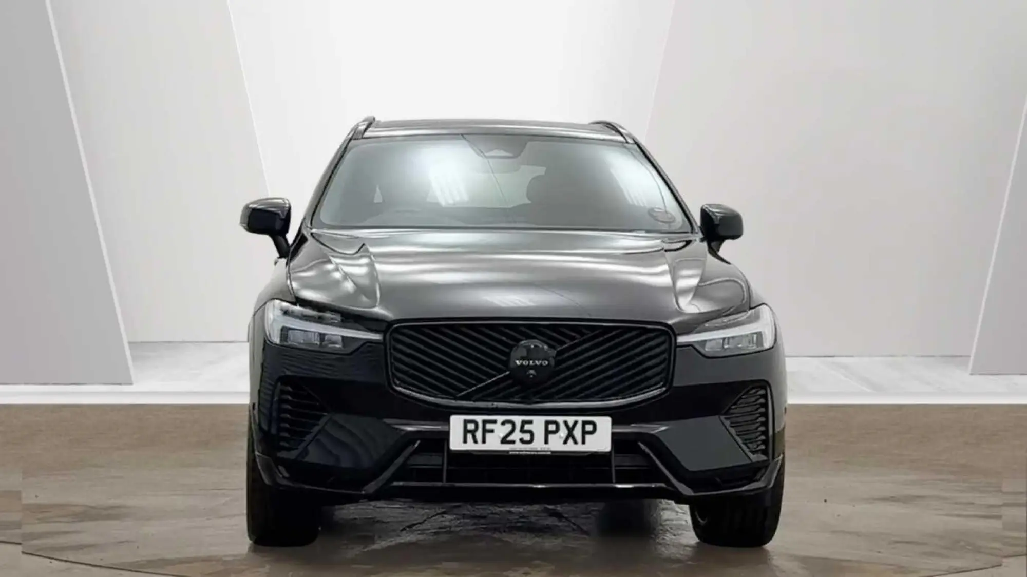 Volvo XC60 Image 2