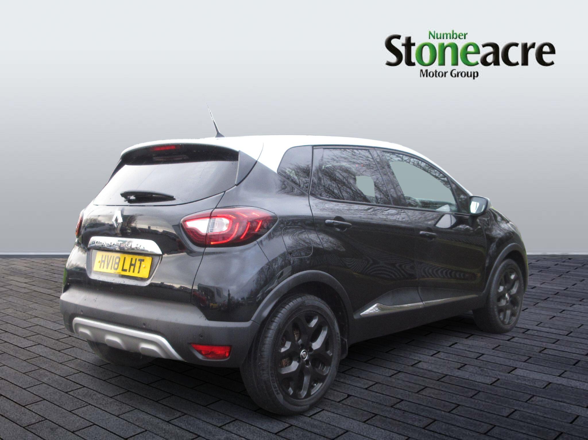 Renault Captur 0.9 TCe ENERGY Signature X Nav Euro 6 (s/s) 5dr HV18LHT Image 3