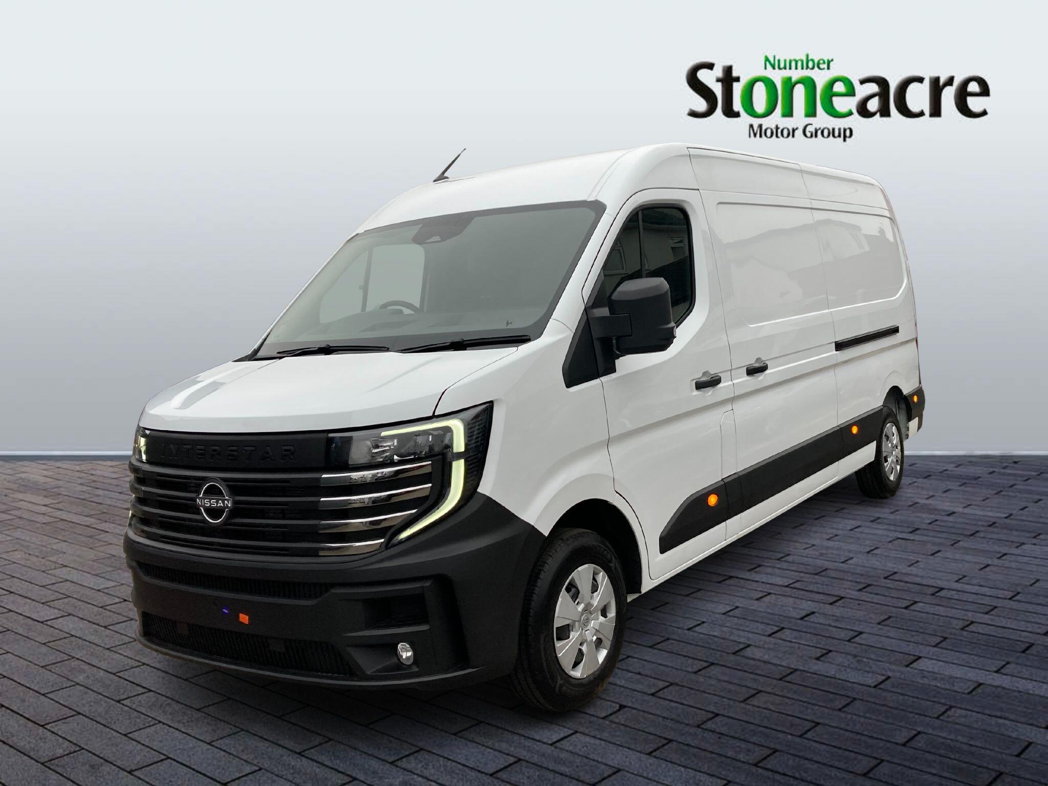 Nissan Interstar 2.0 dCi 35 Acenta Auto L3 H2 Euro 6 (s/s) 4dr Image 3