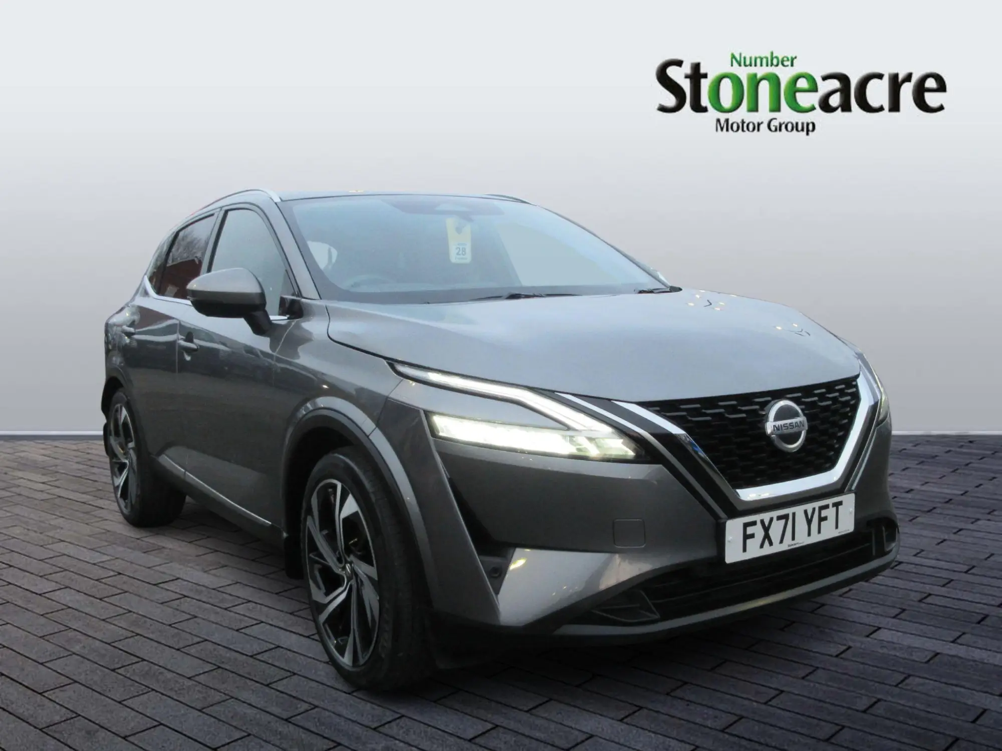 Nissan Qashqai 1.3 DIG-T MHEV Tekna+ Euro 6 (s/s) 5dr FX71YFT Image 1