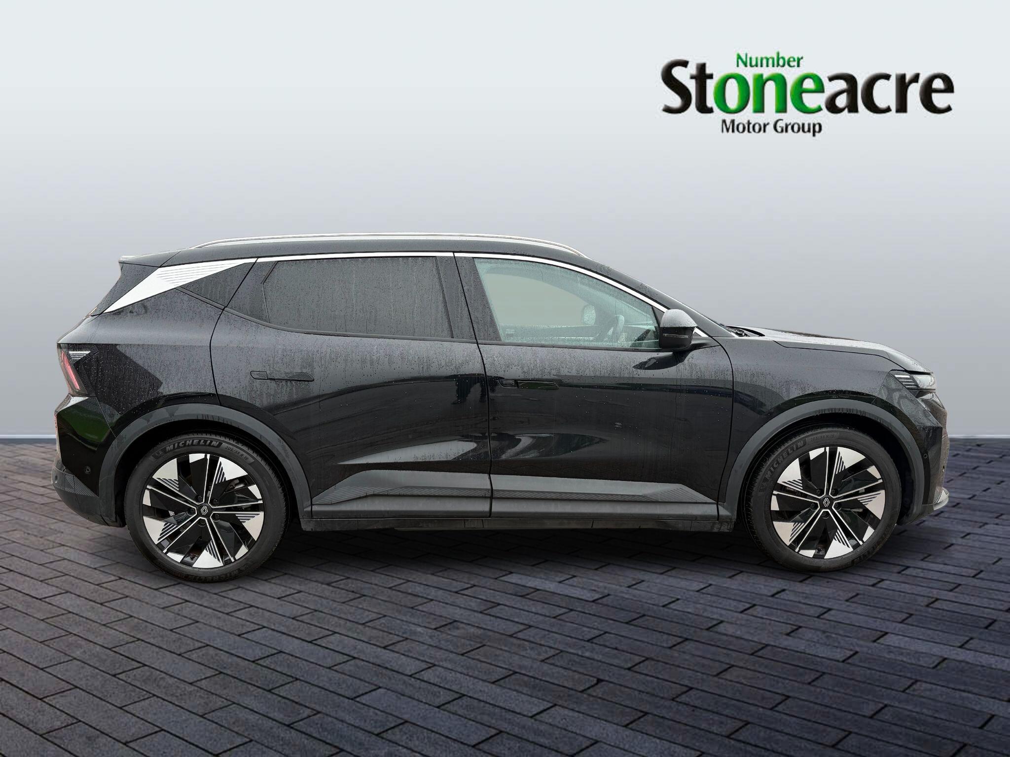 Renault Scenic E-Tech Electric Image 2