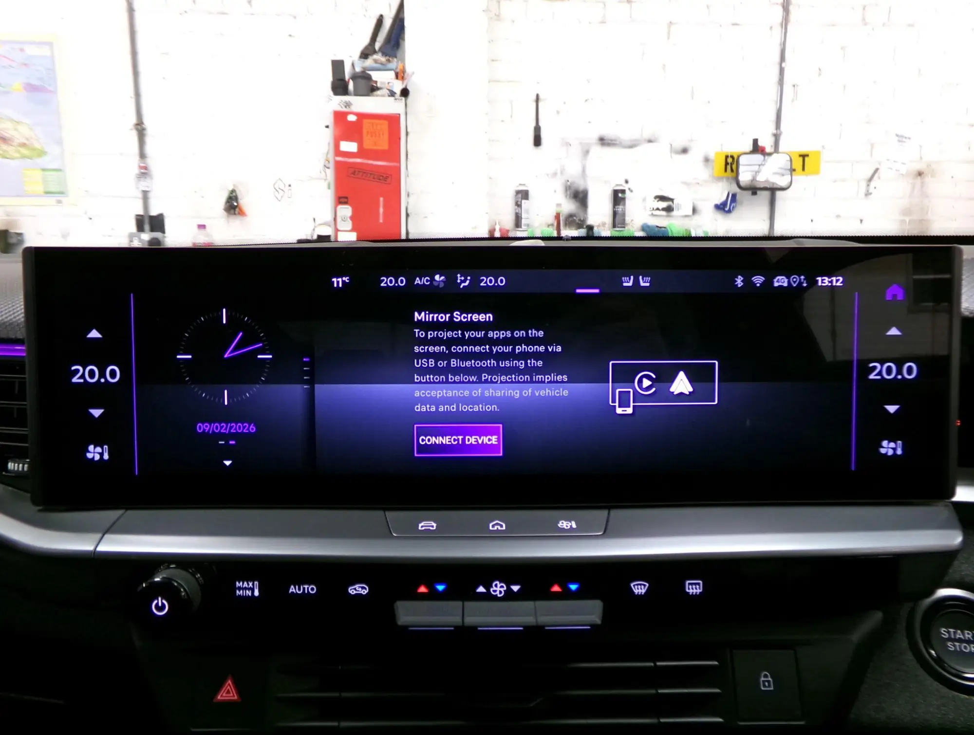 Vauxhall Grandland Electric Image 19