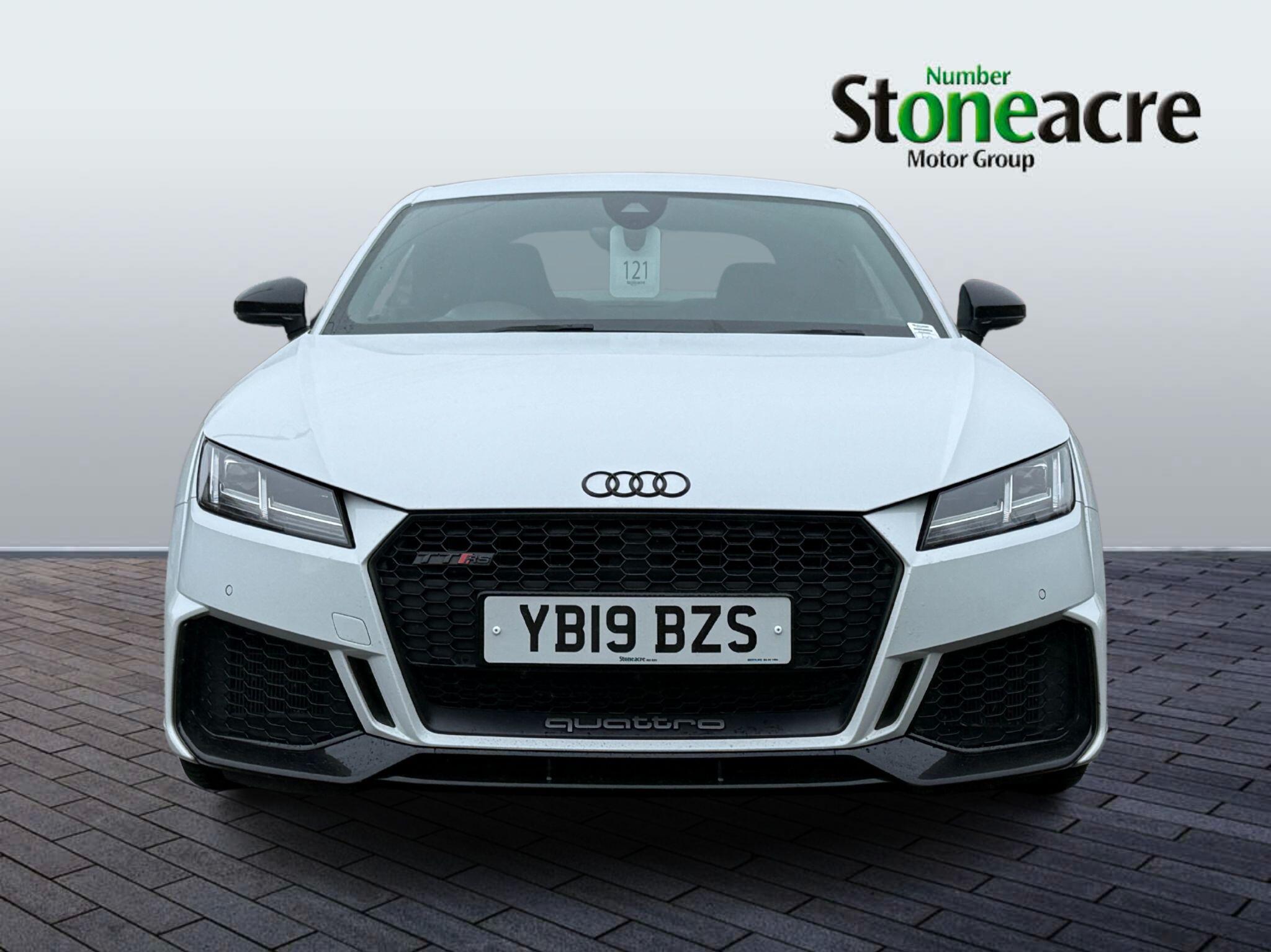 Audi TT RS 2.5 TFSI Sport Edition S Tronic quattro Euro 6 (s/s) 3dr YB19BZS Image 2
