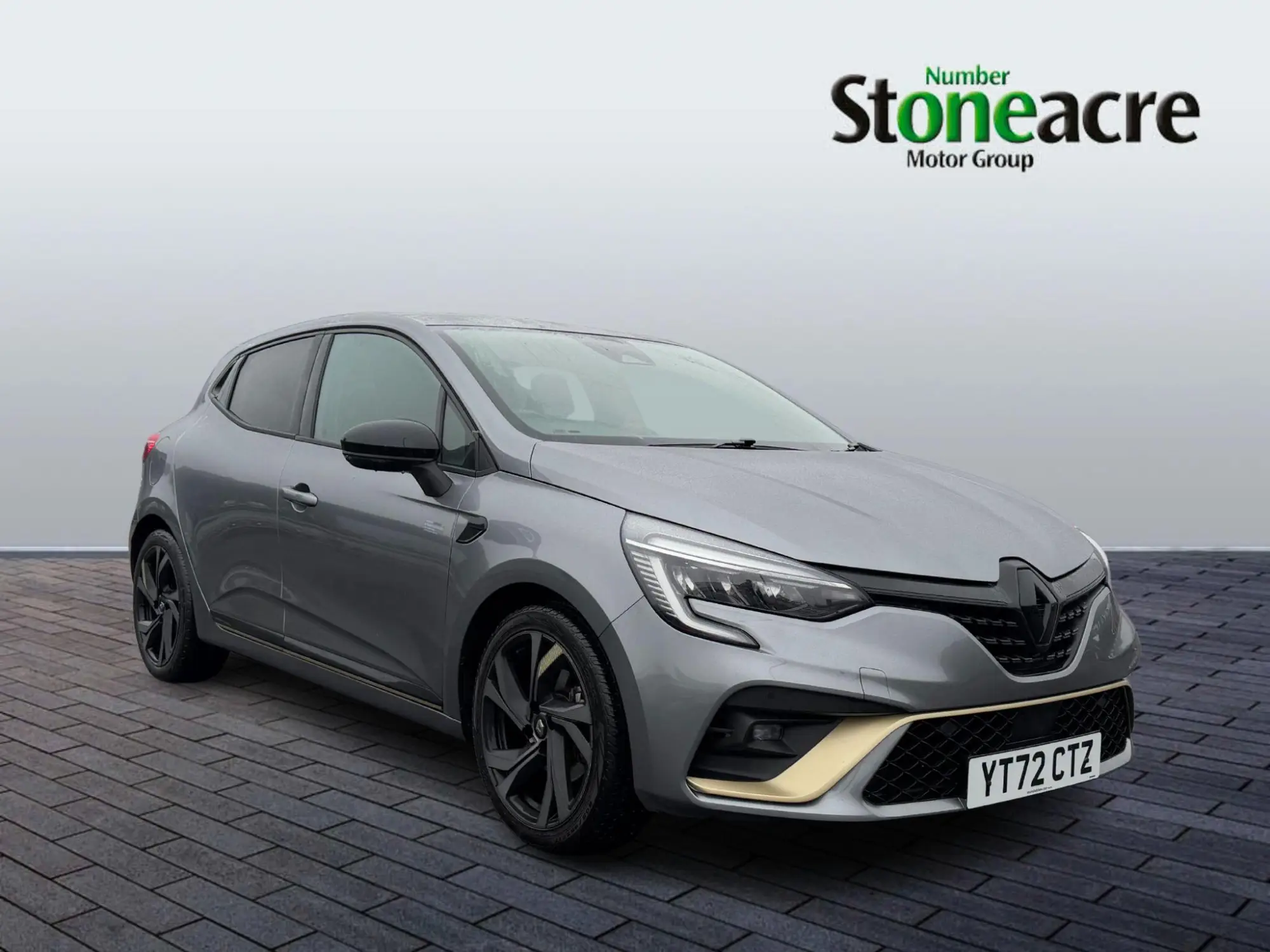 Renault Clio E-Tech 1.6 E-TECH full hybrid 145 Engineered 5dr Auto YT72CTZ Image 1