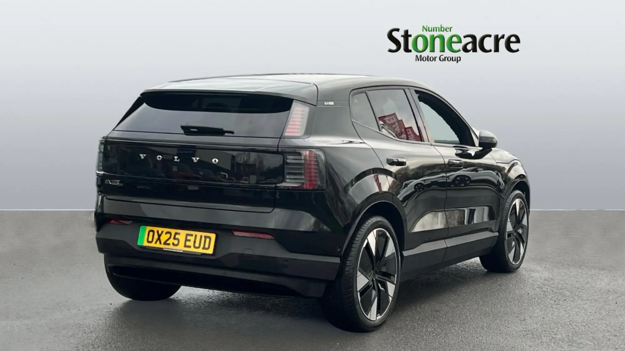 Volvo EX30 315kW Twin Motor Performance Ultra 69kWh 5dr Auto OX25EUD Image 2