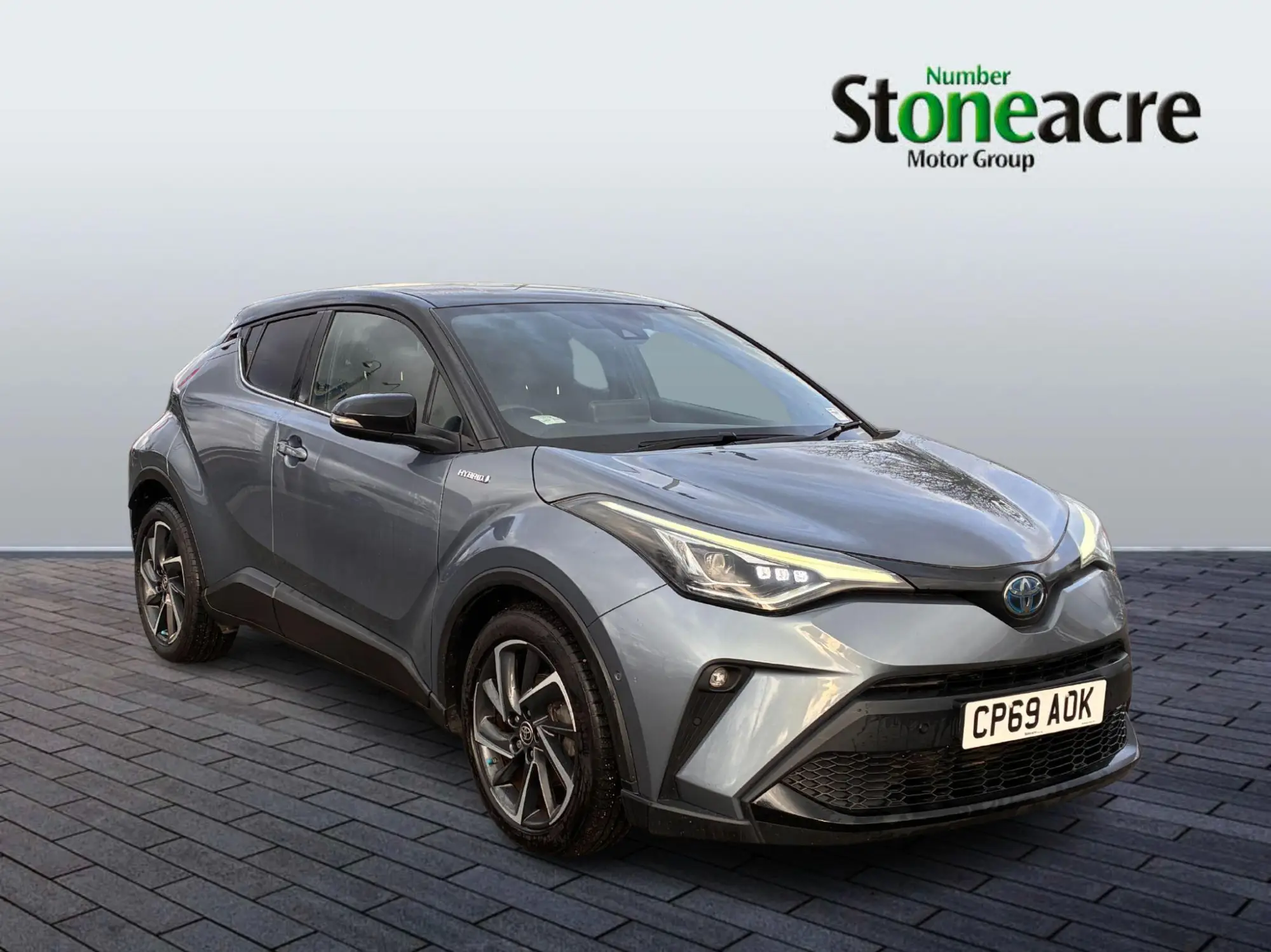 Toyota C-HR Self-Charging Hybrid 2.0 Hybrid Dynamic 5dr CVT CP69AOK Image 1