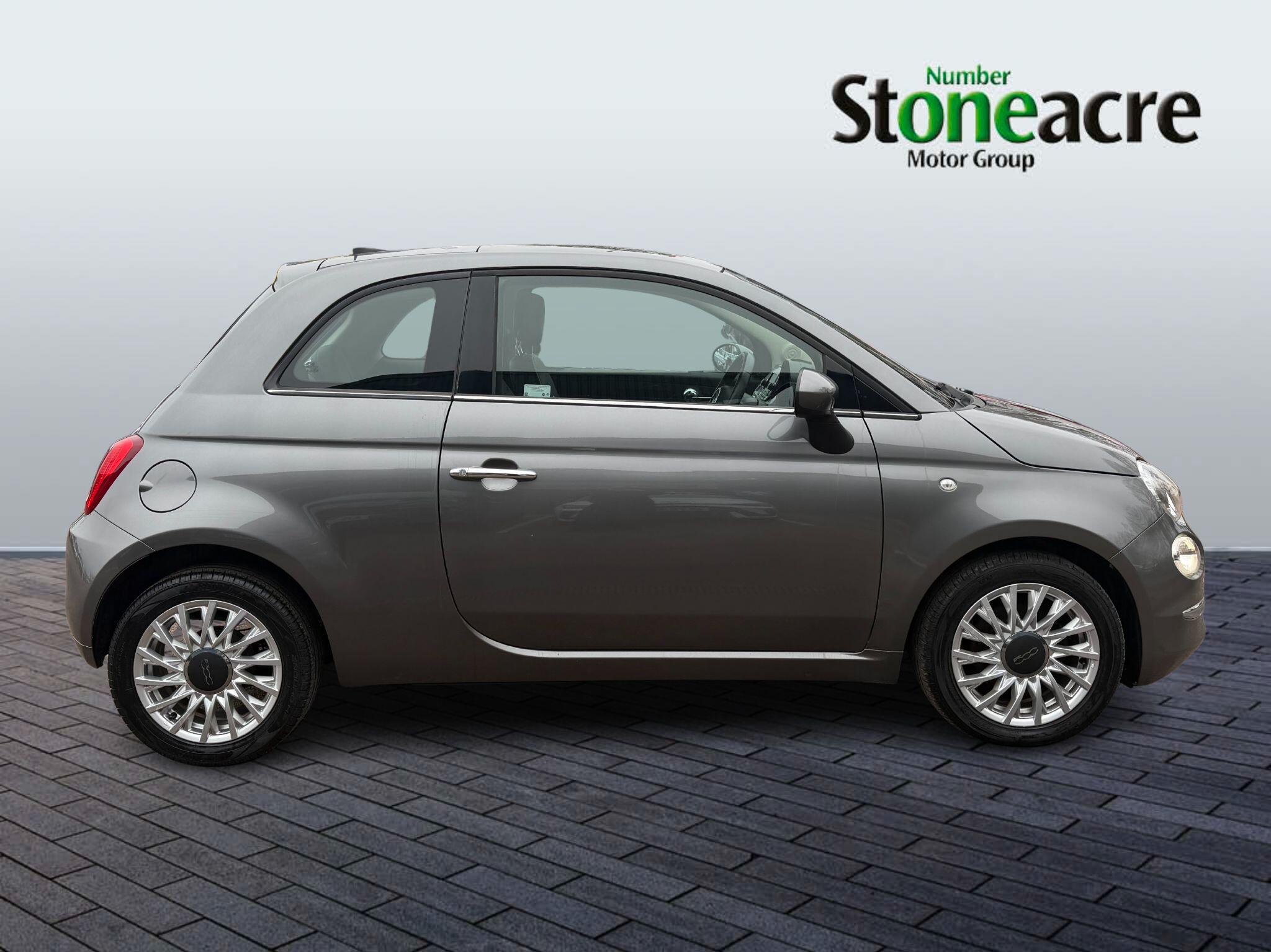 Fiat 500 1.2 Lounge 3dr LP18VTV Image 2
