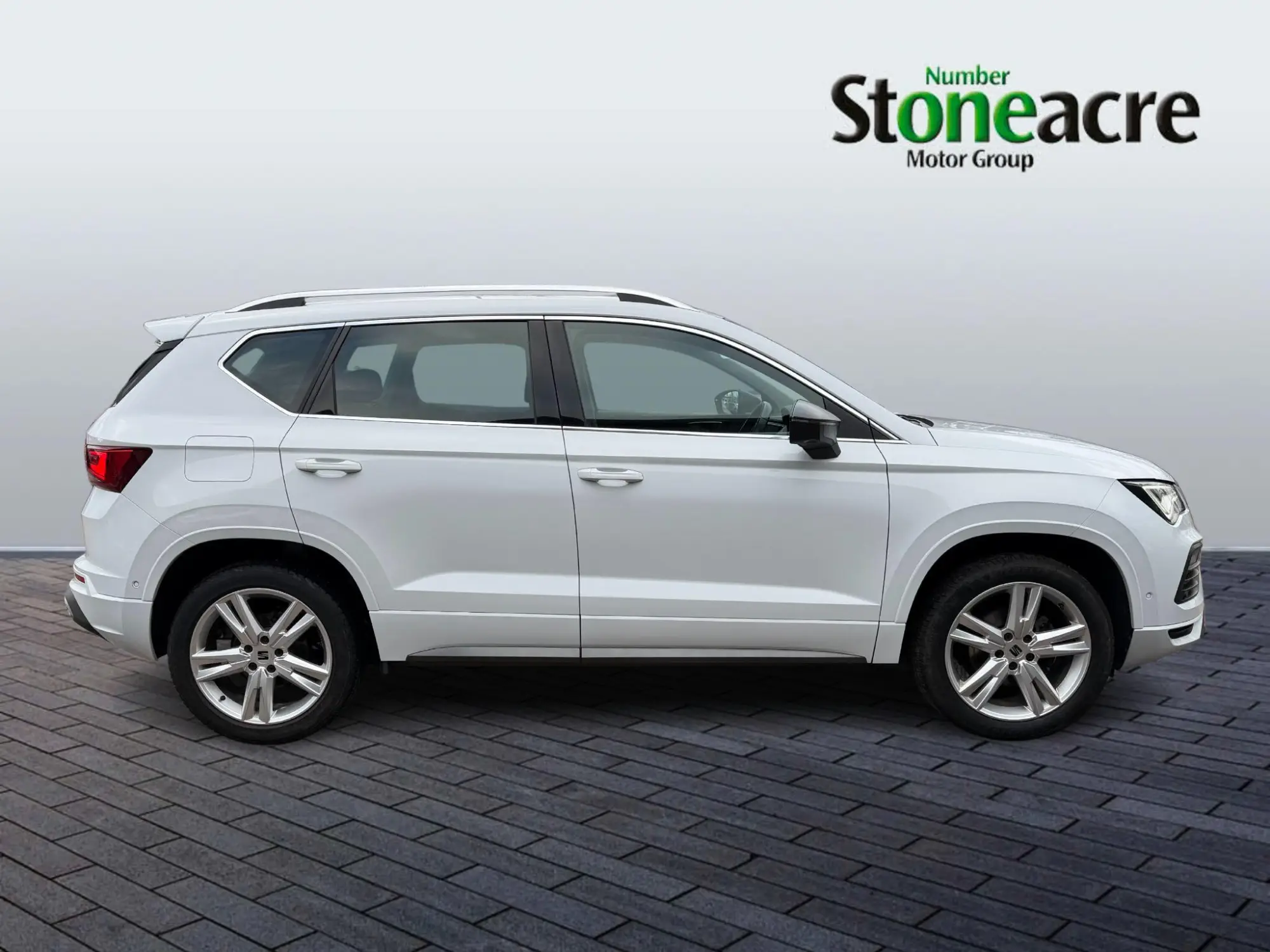 SEAT Ateca 1.5 TSI EVO FR 5dr DSG YC21AUH Image 2