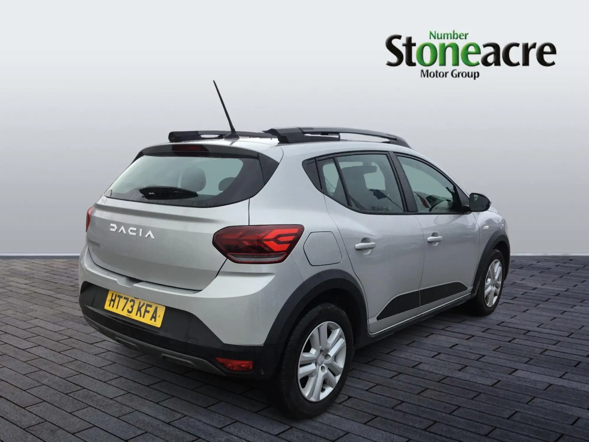 Dacia Sandero Stepway Stepway Expression TCe 100 Bi-Fuel MY23 HT73KFA Image 3