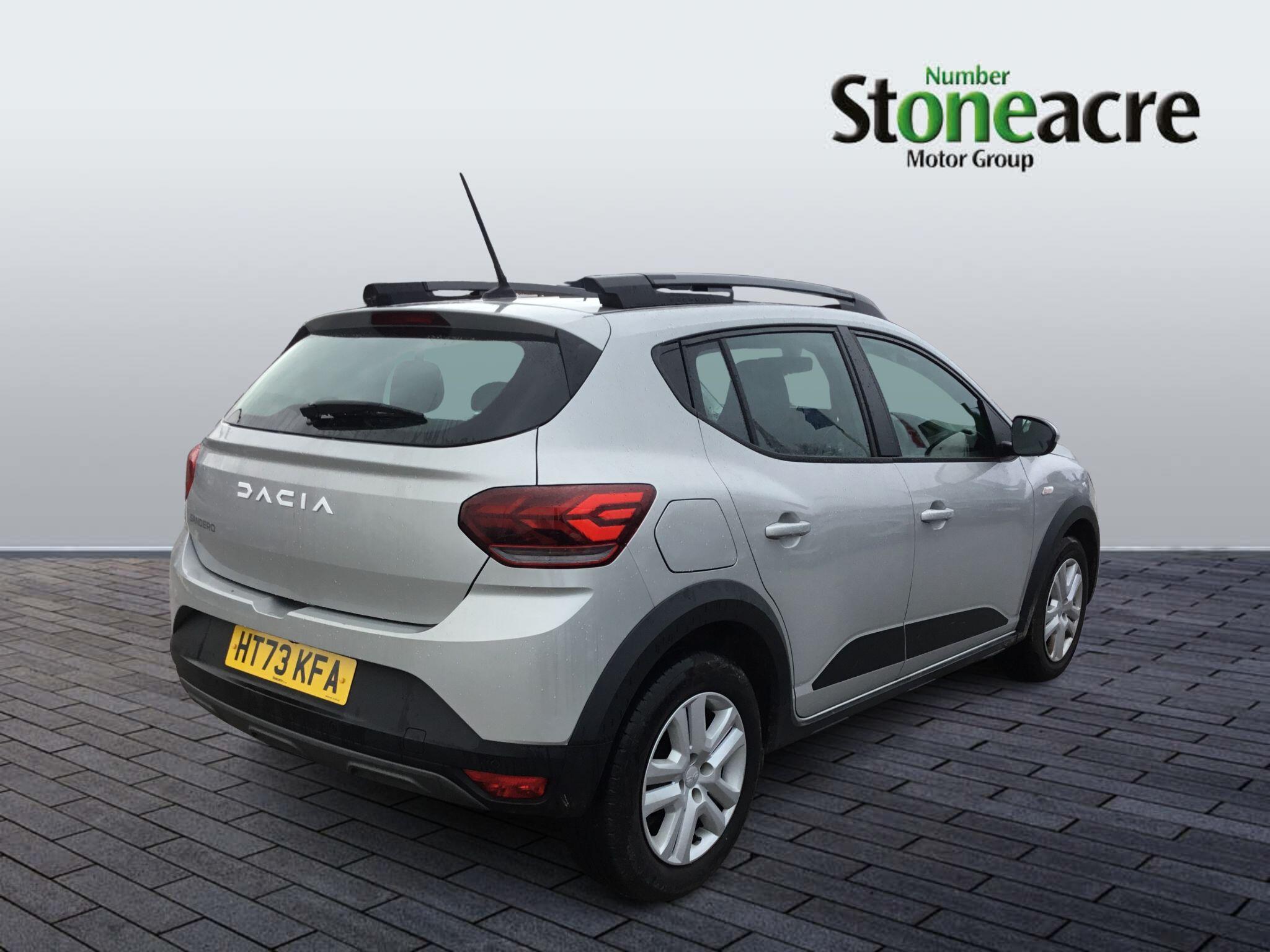 Dacia Sandero Stepway Stepway Expression TCe 100 Bi-Fuel MY23 HT73KFA Image 3