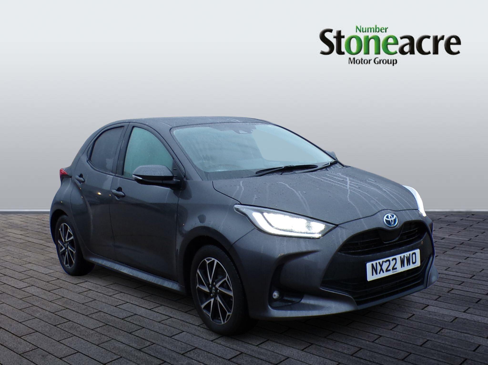 Toyota Yaris 1.5 Hybrid Design 5dr CVT NX22WWO Image 1