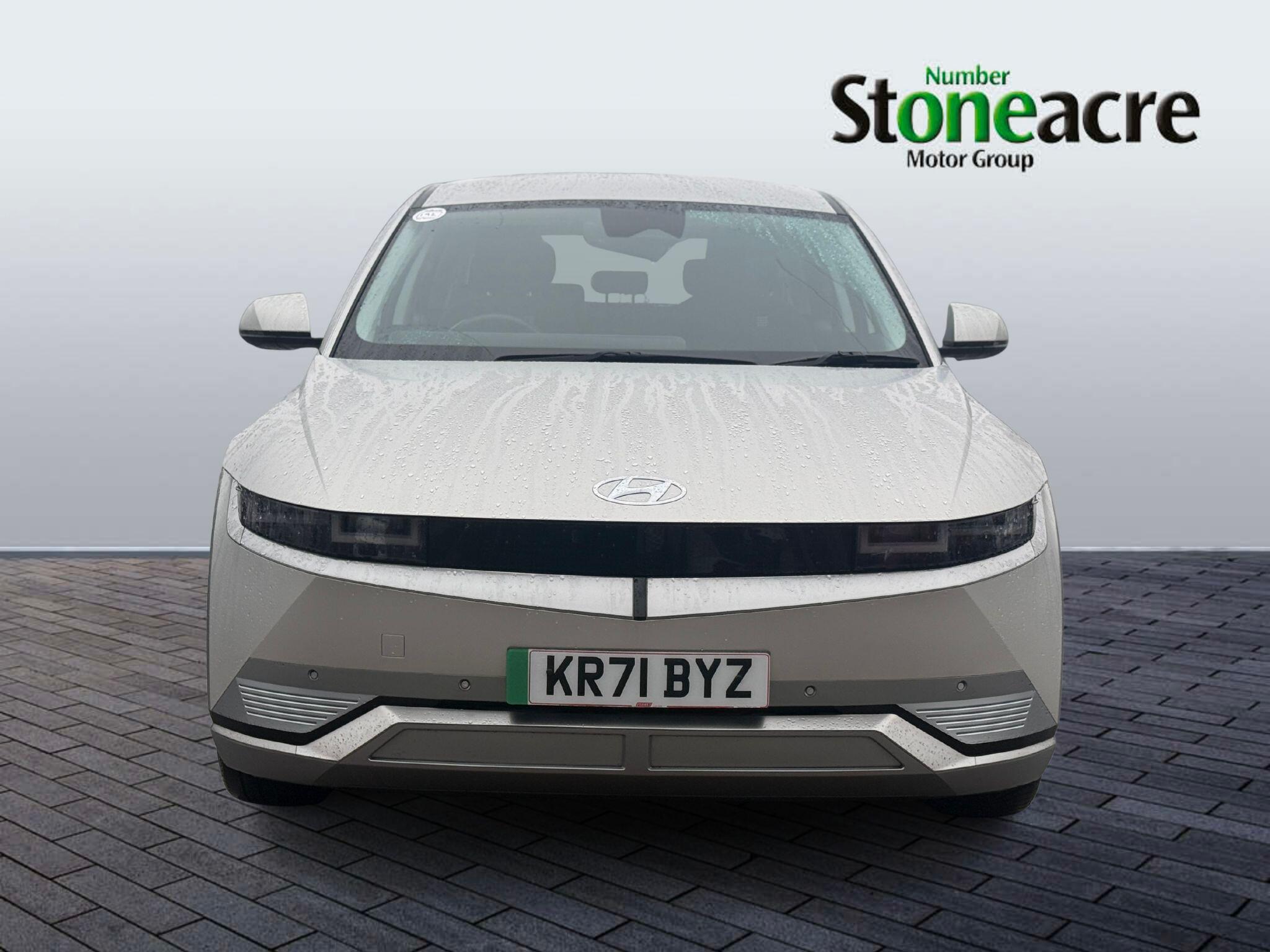 Hyundai IONIQ 5 73kWh Premium Auto 5dr KR71BYZ Image 2