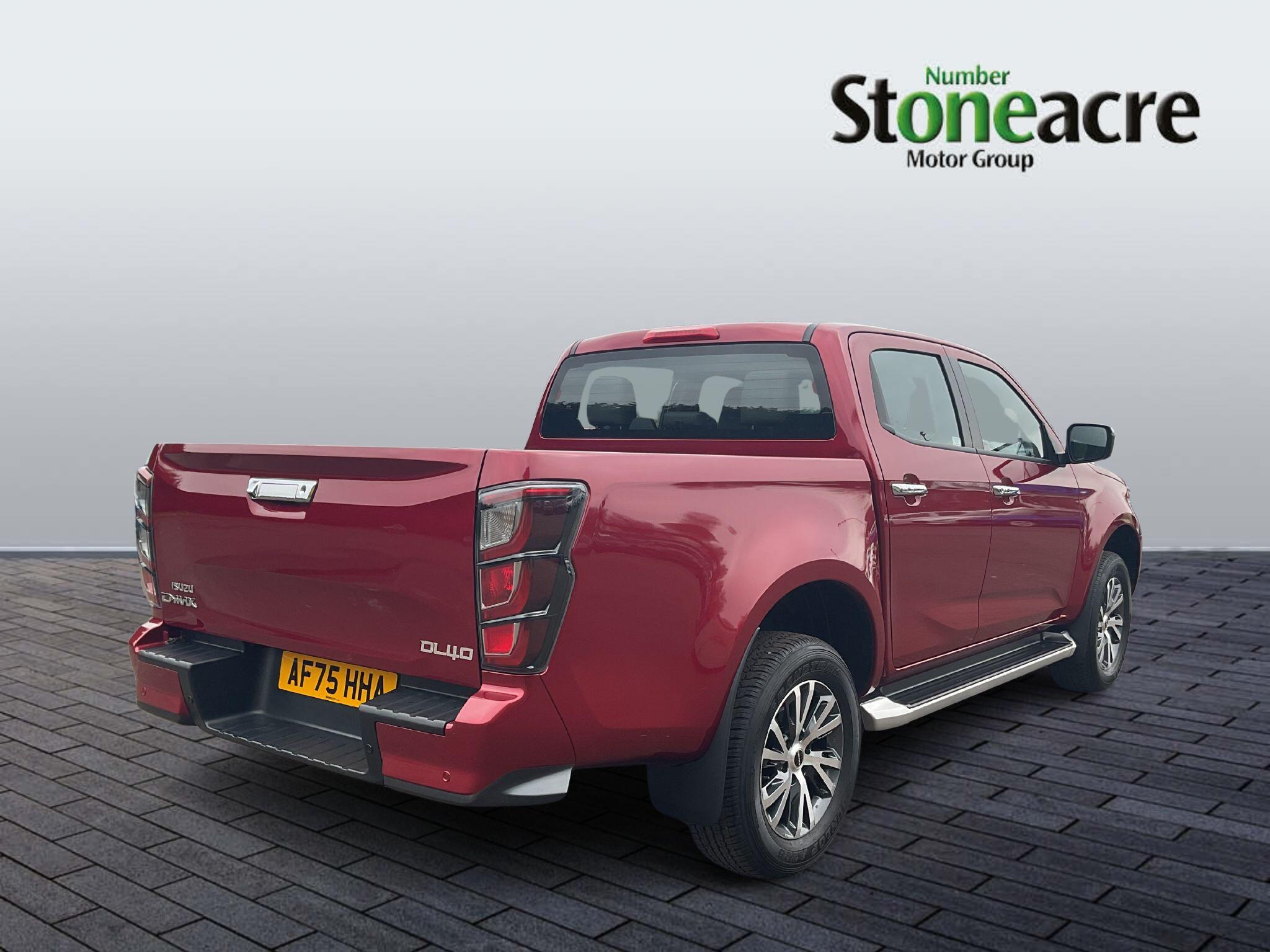 Isuzu D-Max 1.9 TD DL40 4WD Euro 6 (s/s) 4dr AF75HHA Image 3