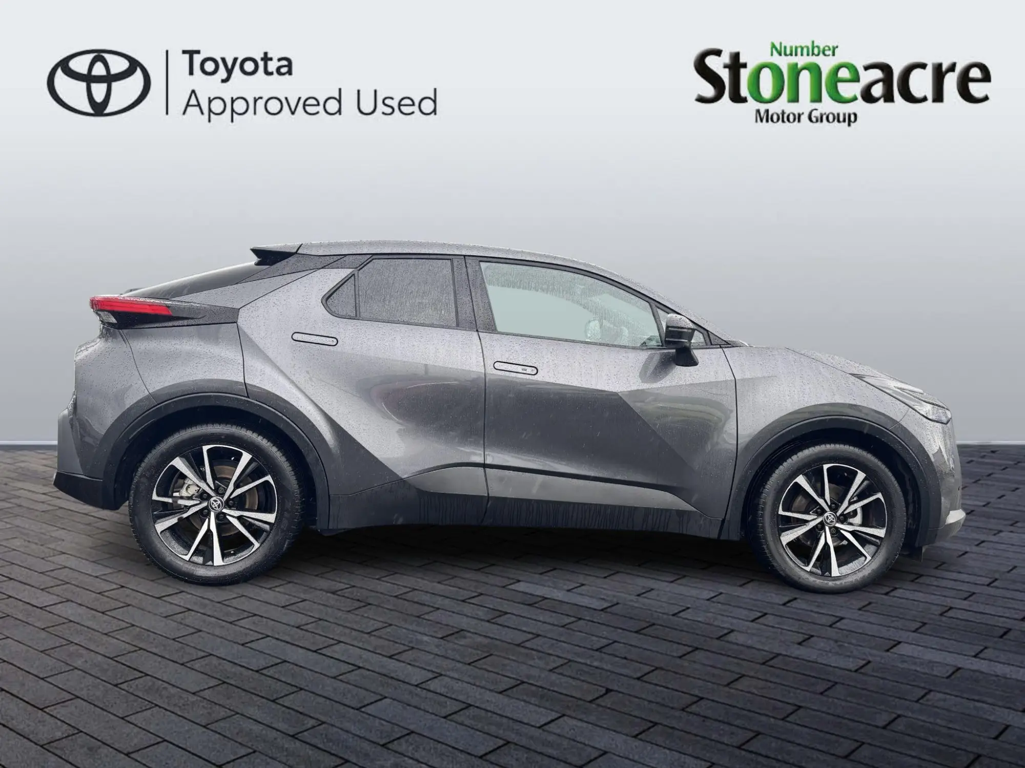 Toyota C-HR Self-Charging Hybrid Image 2