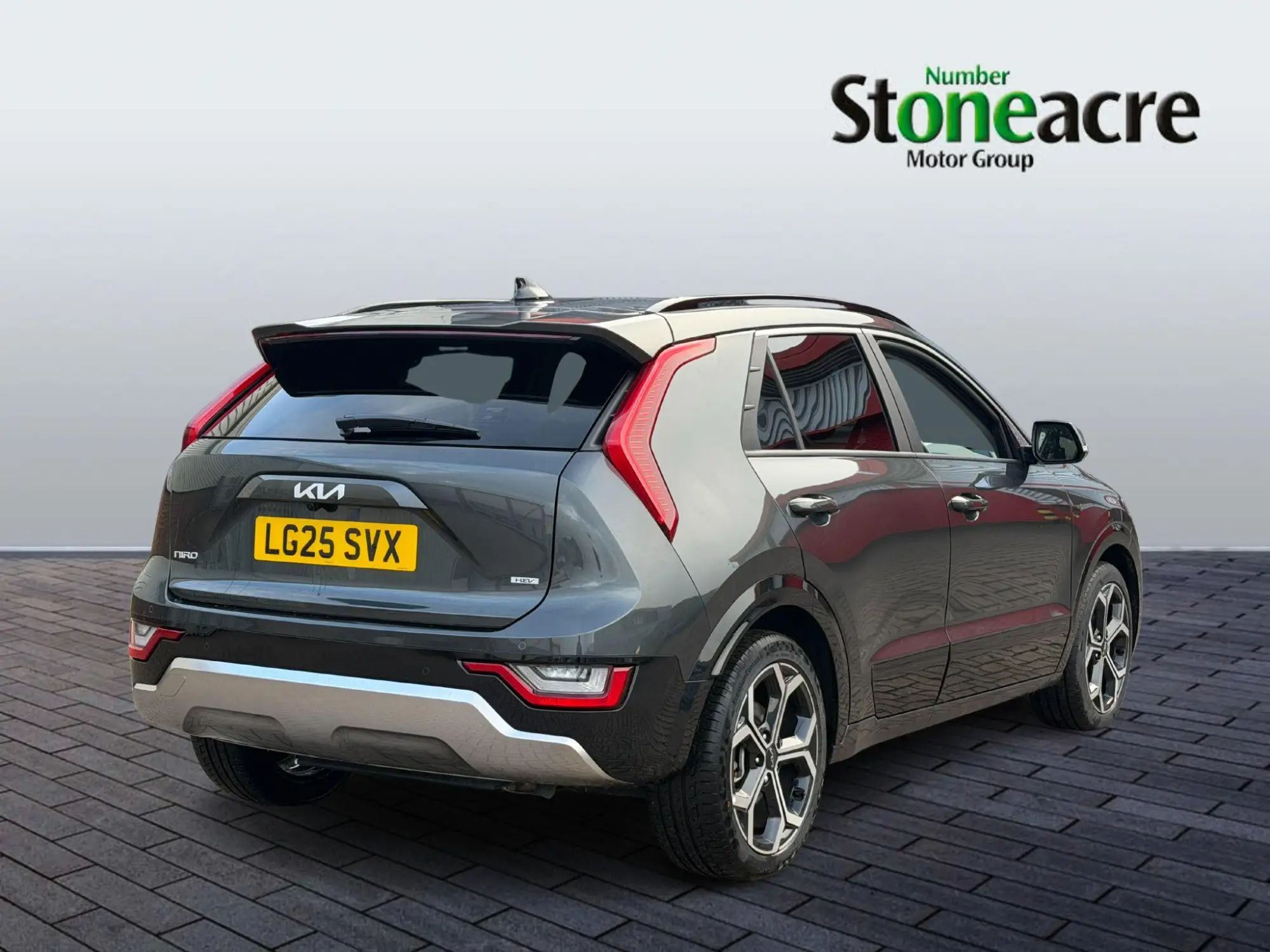 Kia Niro 1.6h GDi 3 DCT Euro 6 (s/s) 5dr LG25SVX Image 3