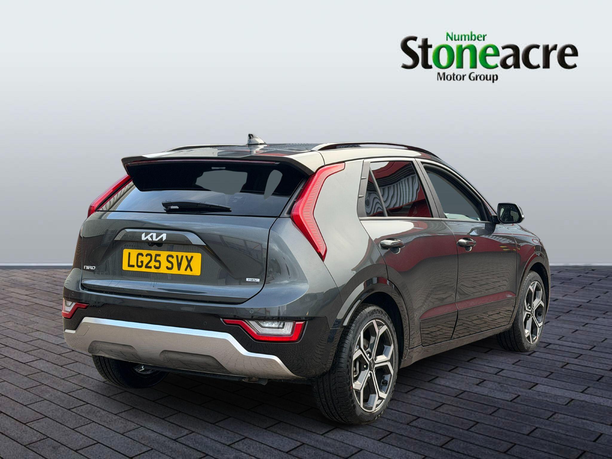 Kia Niro 1.6h GDi 3 DCT Euro 6 (s/s) 5dr LG25SVX Image 3