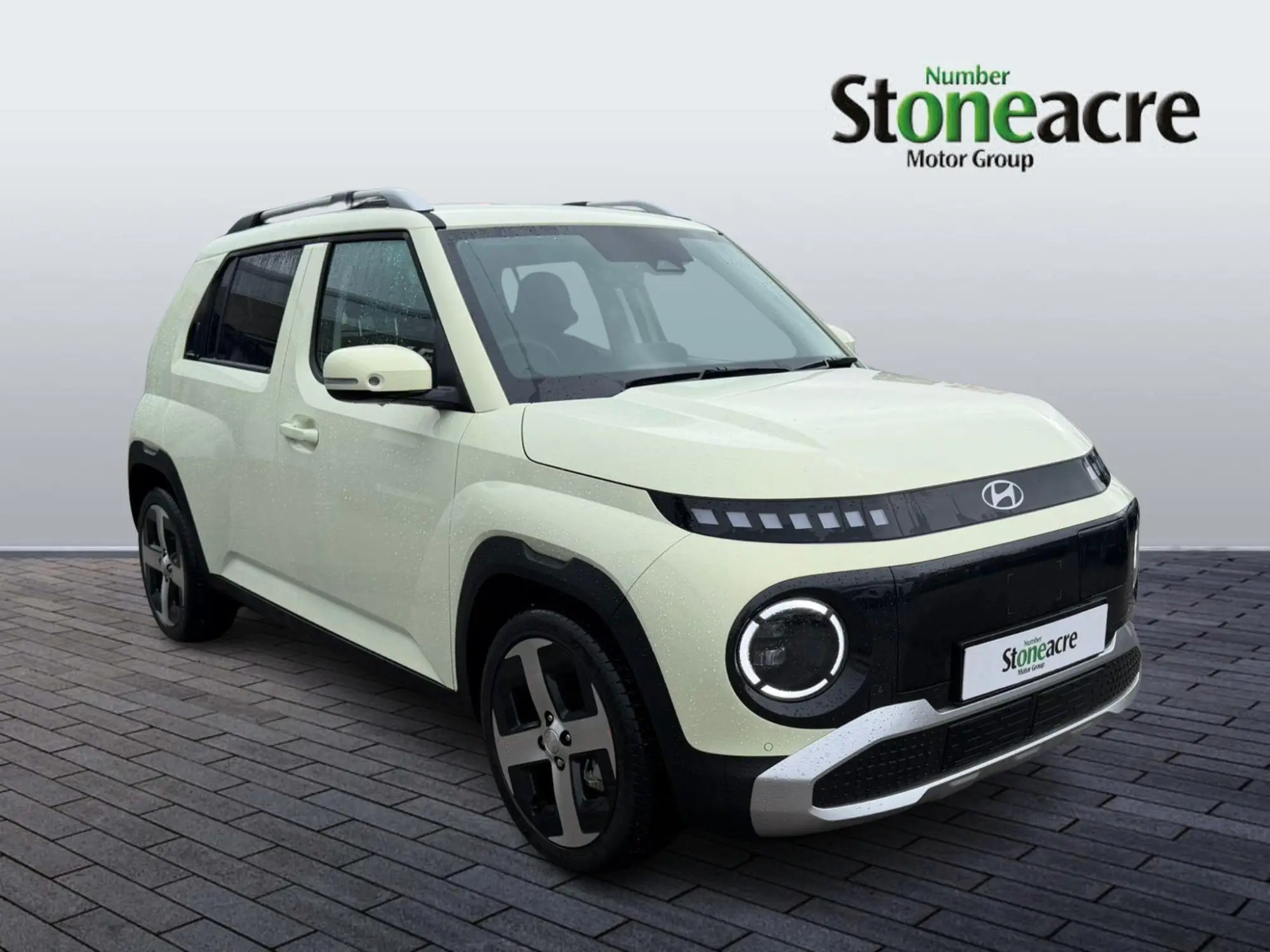 Hyundai INSTER Long Range 49kWh 02 Auto 5dr YM75XTU Image 1