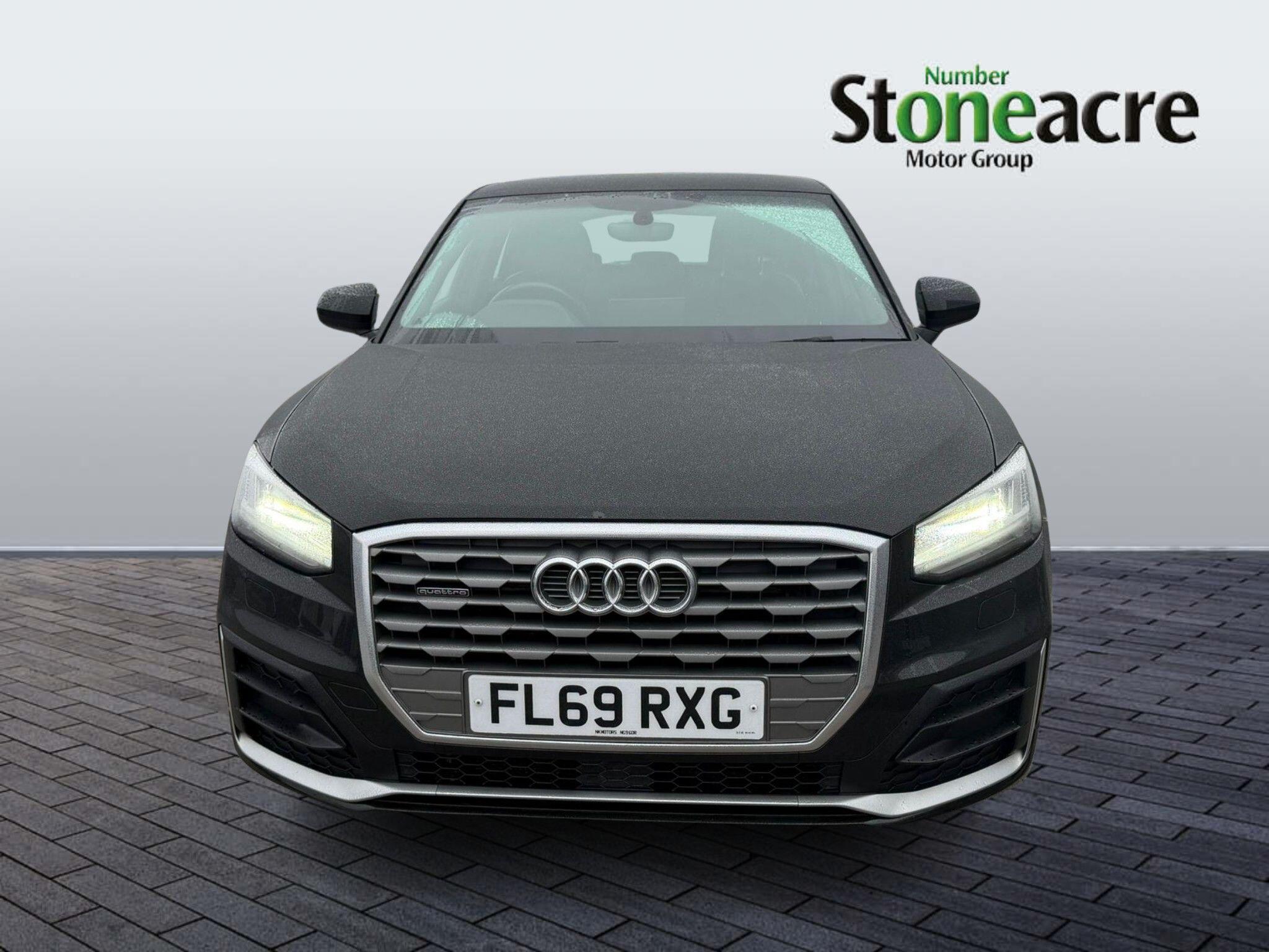 Audi Q2 2.0 TDI 35 S line S Tronic quattro Euro 6 (s/s) 5dr FL69RXG Image 2