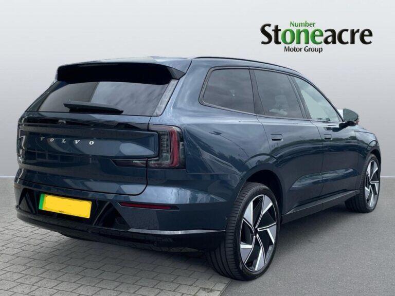 Volvo EX90 Twin Motor 111kWh Ultra Auto 4WD 5dr YN26REG Image 2