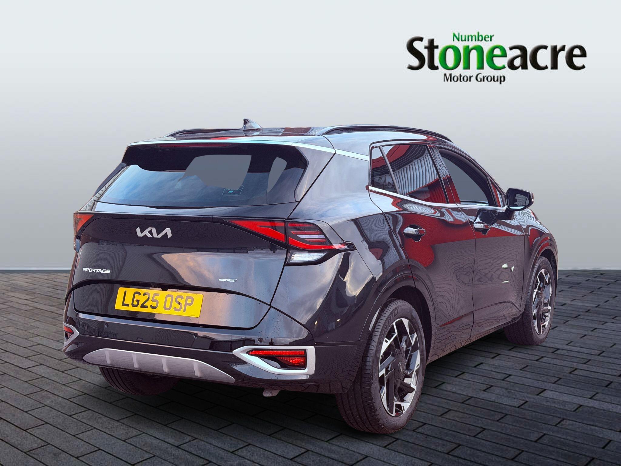 Kia Sportage 1.6 T-GDi MHEV GT-Line DCT Euro 6 (s/s) 5dr LG25OSP Image 3
