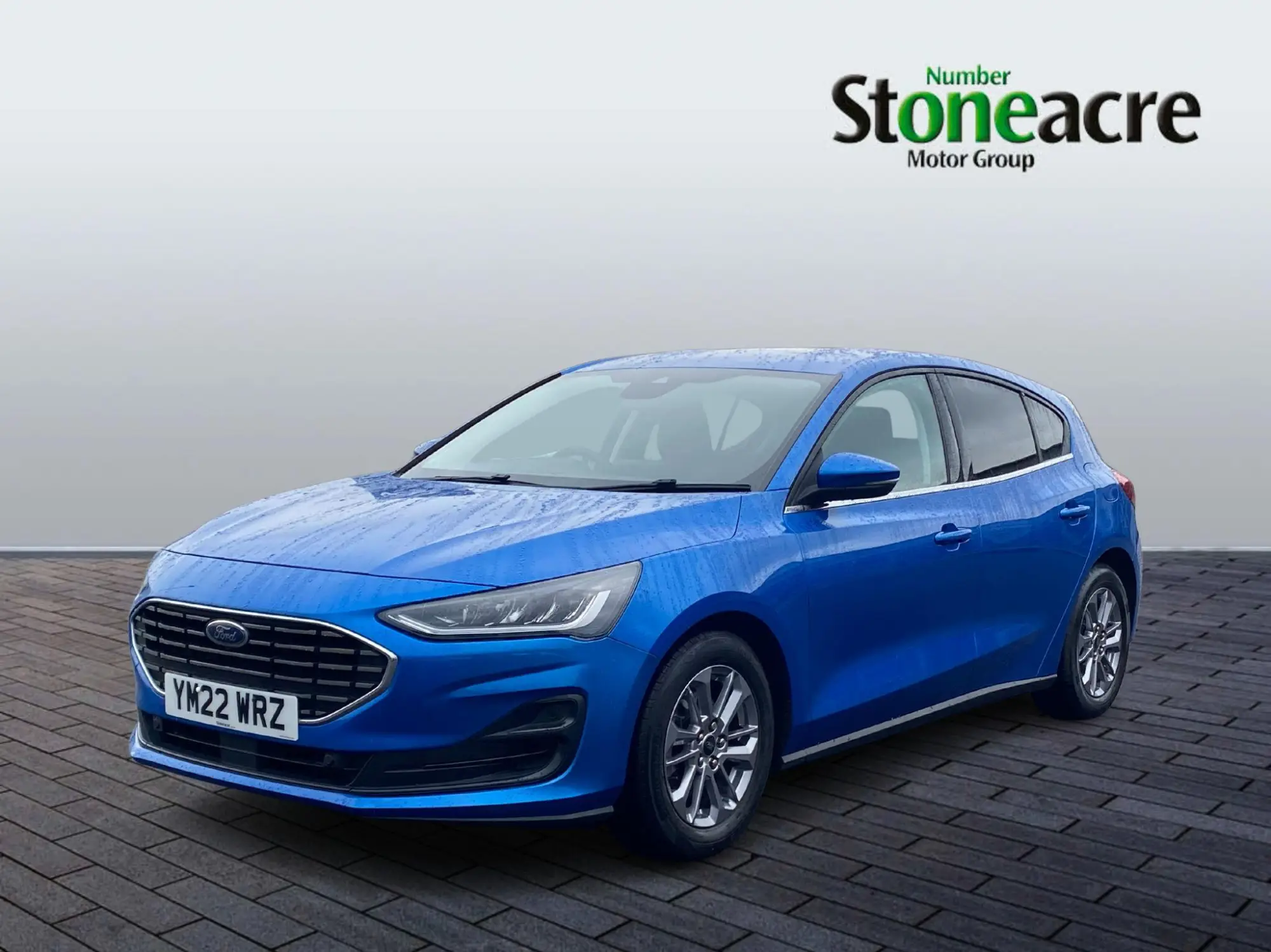 Ford Focus 1.0 EcoBoost Titanium Style 5dr YM22WRZ Image 3