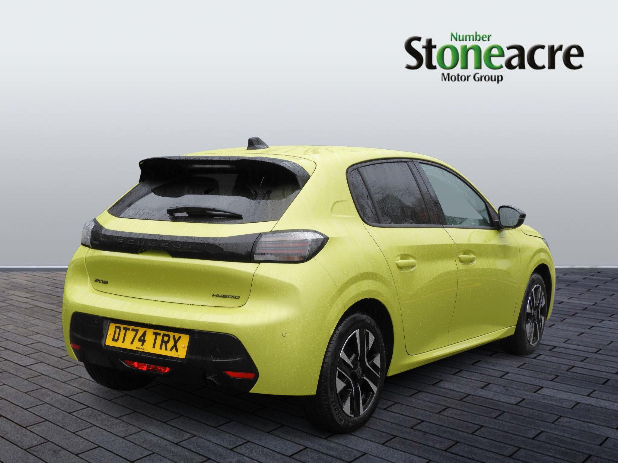 Peugeot 208 Hybrid 1.2 PureTech MHEV Allure e-DSC Euro 6 (s/s) 5dr DT74TRX Image 3