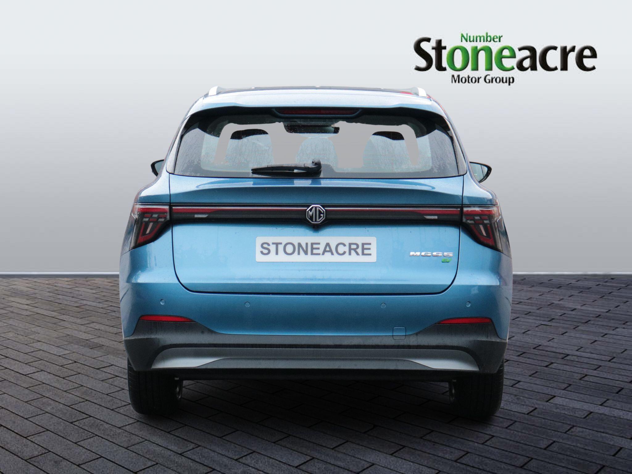 MG S5 EV 49kWh SE Auto 5dr MC75YKF Image 3