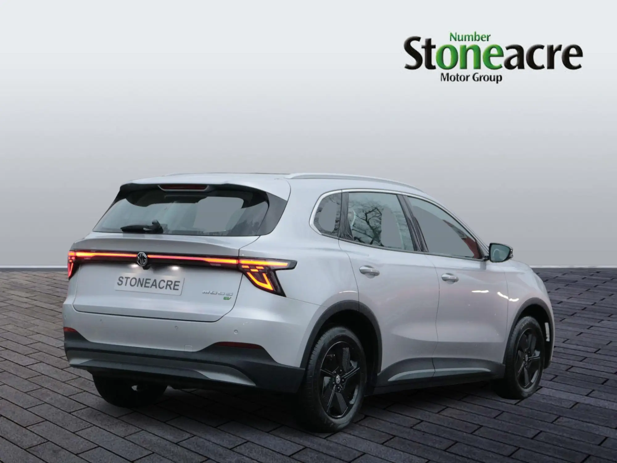 MG S5 EV 49kWh SE Auto 5dr MC75YLV Image 2