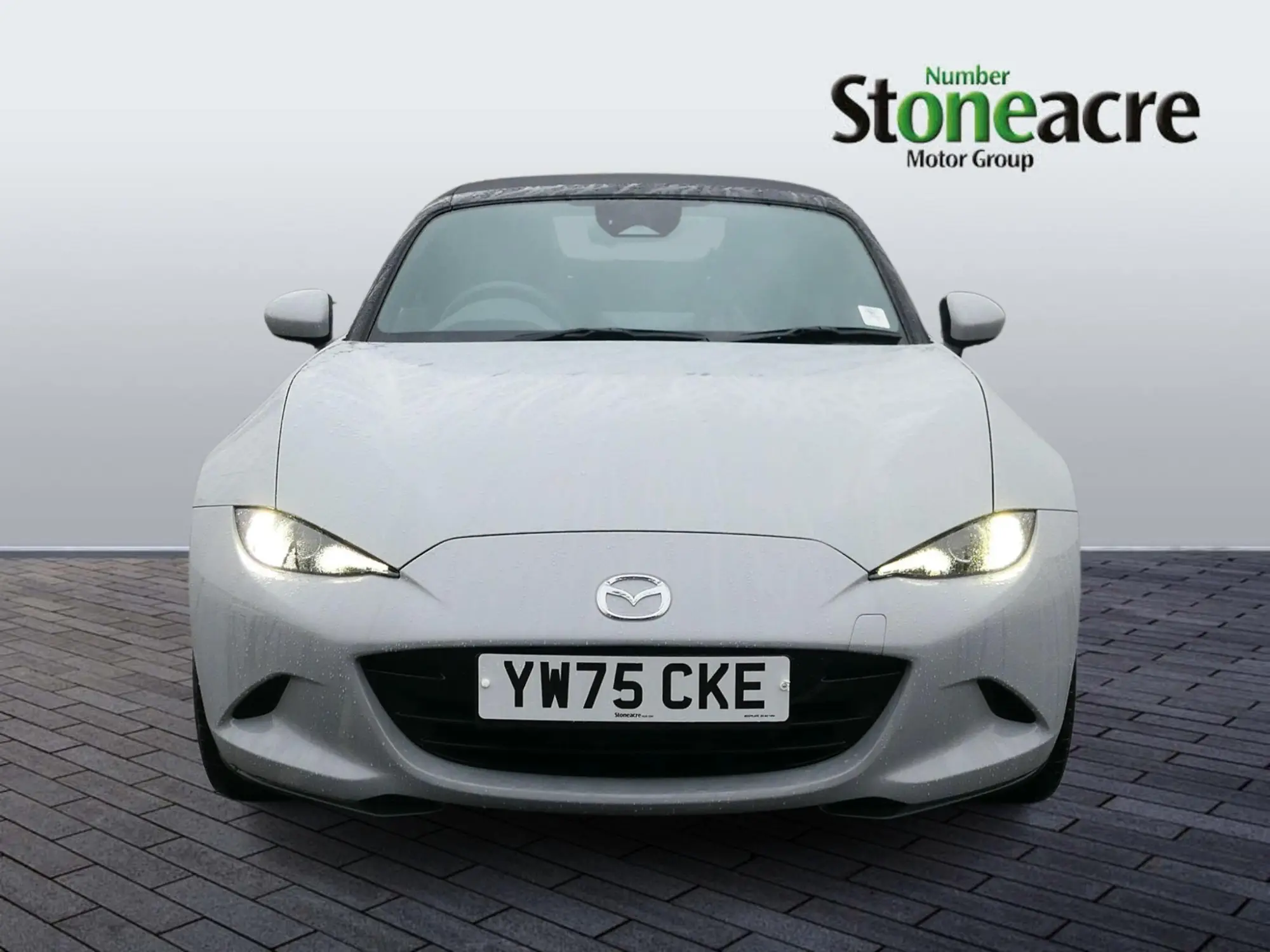 Mazda MX-5 2.0 SKYACTIV-G Exclusive-Line Roadster Euro 6 (s/s) 2dr YW75CKE Image 2