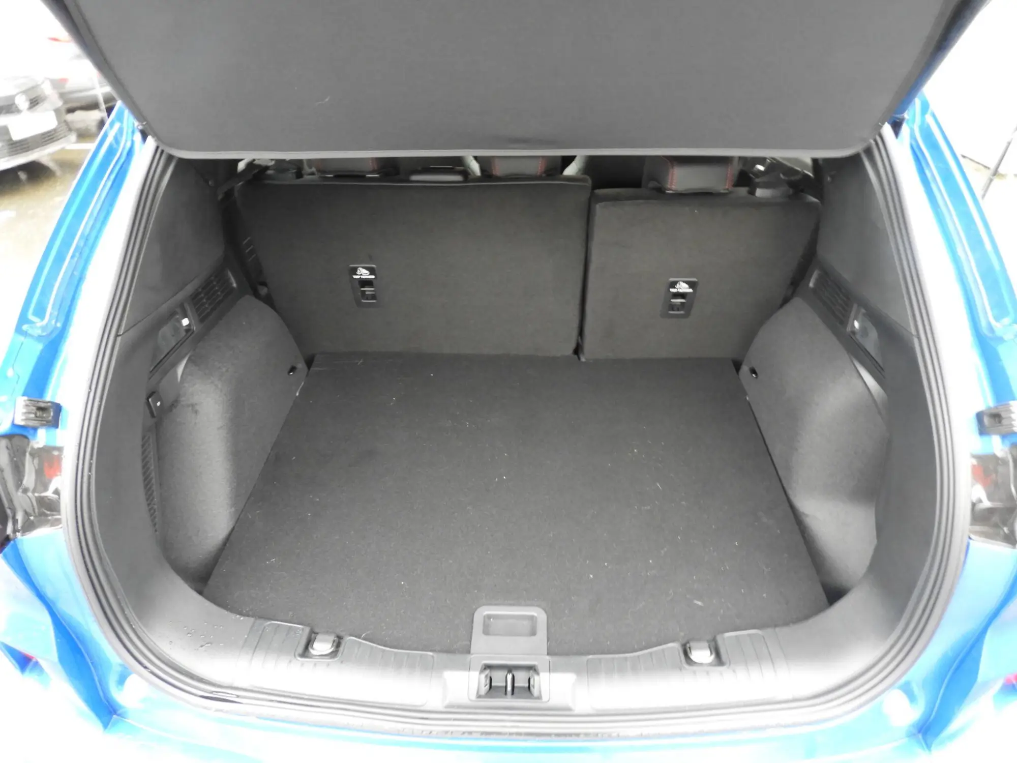 Ford Kuga Plug-In Hybrid Image 9