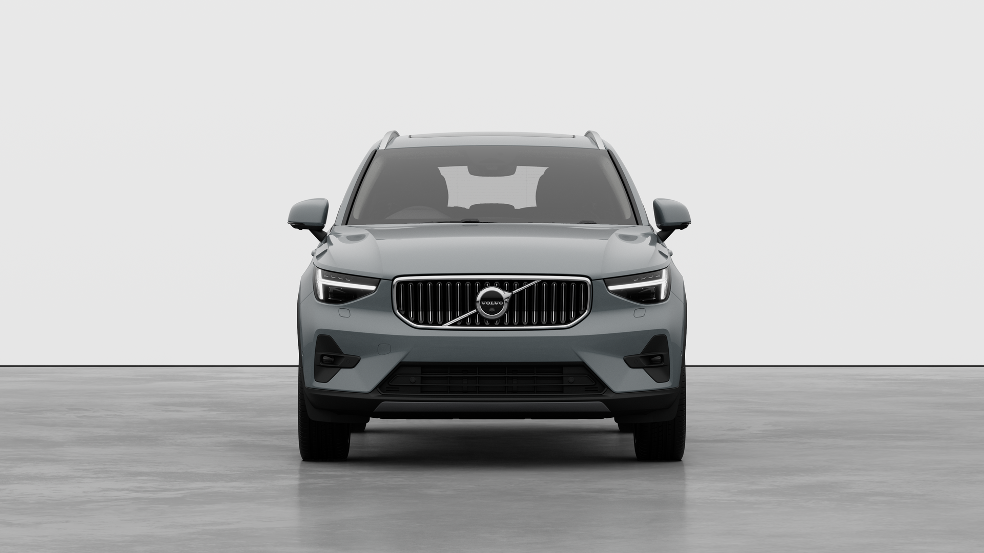 Volvo XC40 2.0 B4P Ultra Bright 5dr Auto Image 2