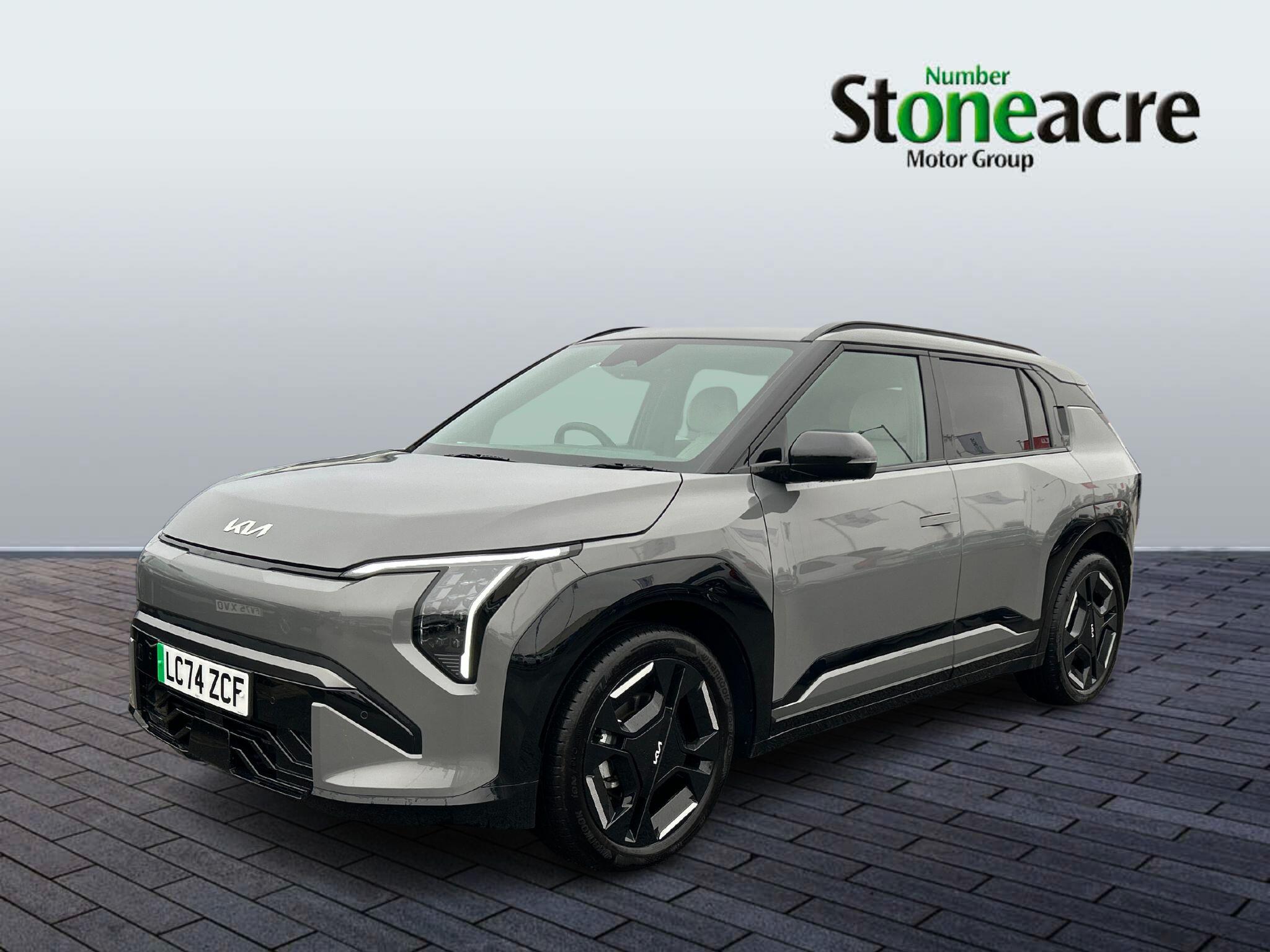 Kia EV3 81.4kWh GT-Line Auto 5dr LC74ZCF Image 3