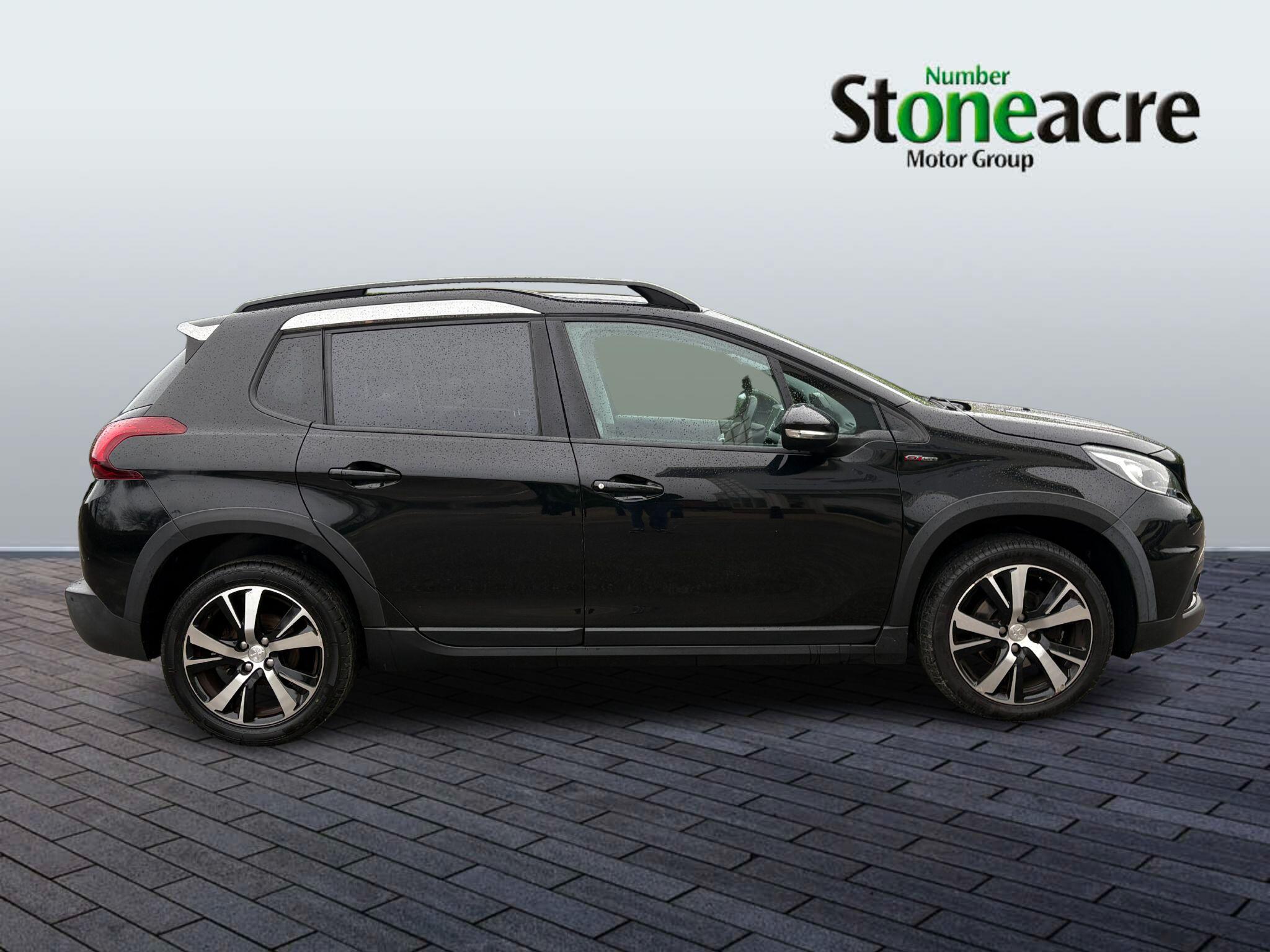 Peugeot 2008 1.2 PureTech GT Line Euro 6 (s/s) 5dr SY18JXB Image 2