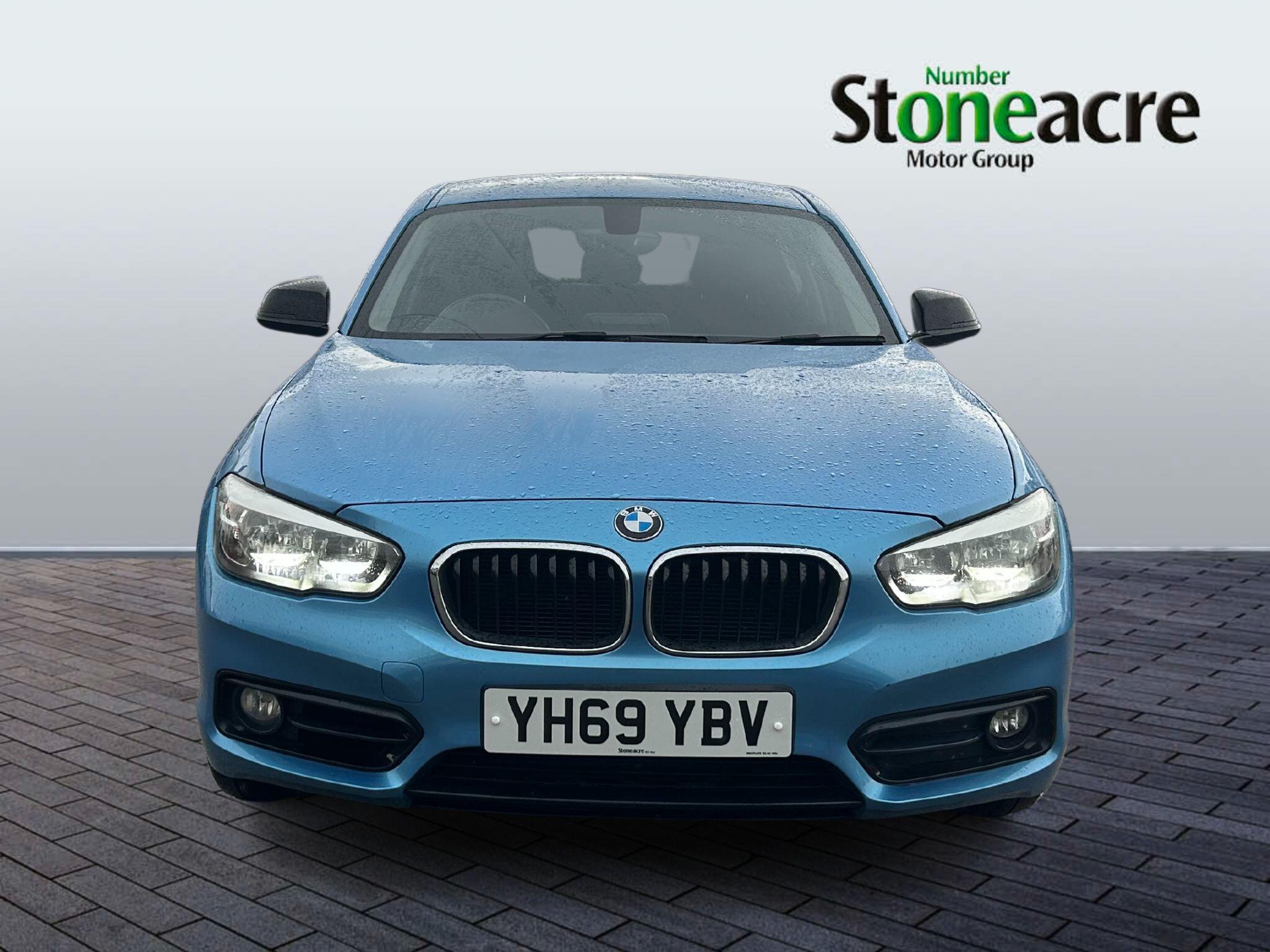 BMW 1 Series 1.5 118i Sport Euro 6 (s/s) 5dr YH69YBV Image 2