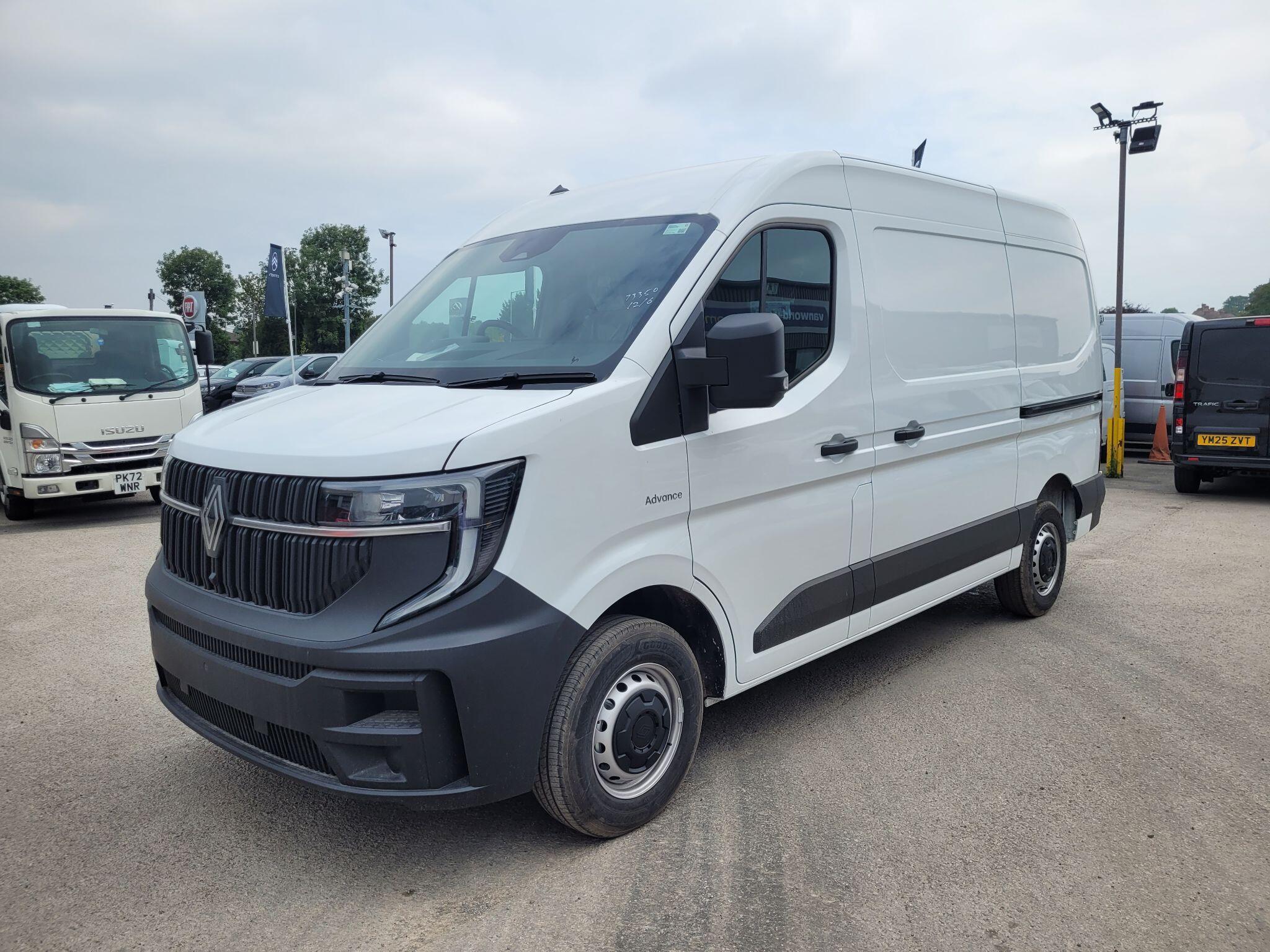 Renault Master 2.0 dCi MM35 Advance Auto L2 H2 Euro 6 (s/s) 5dr Image 1