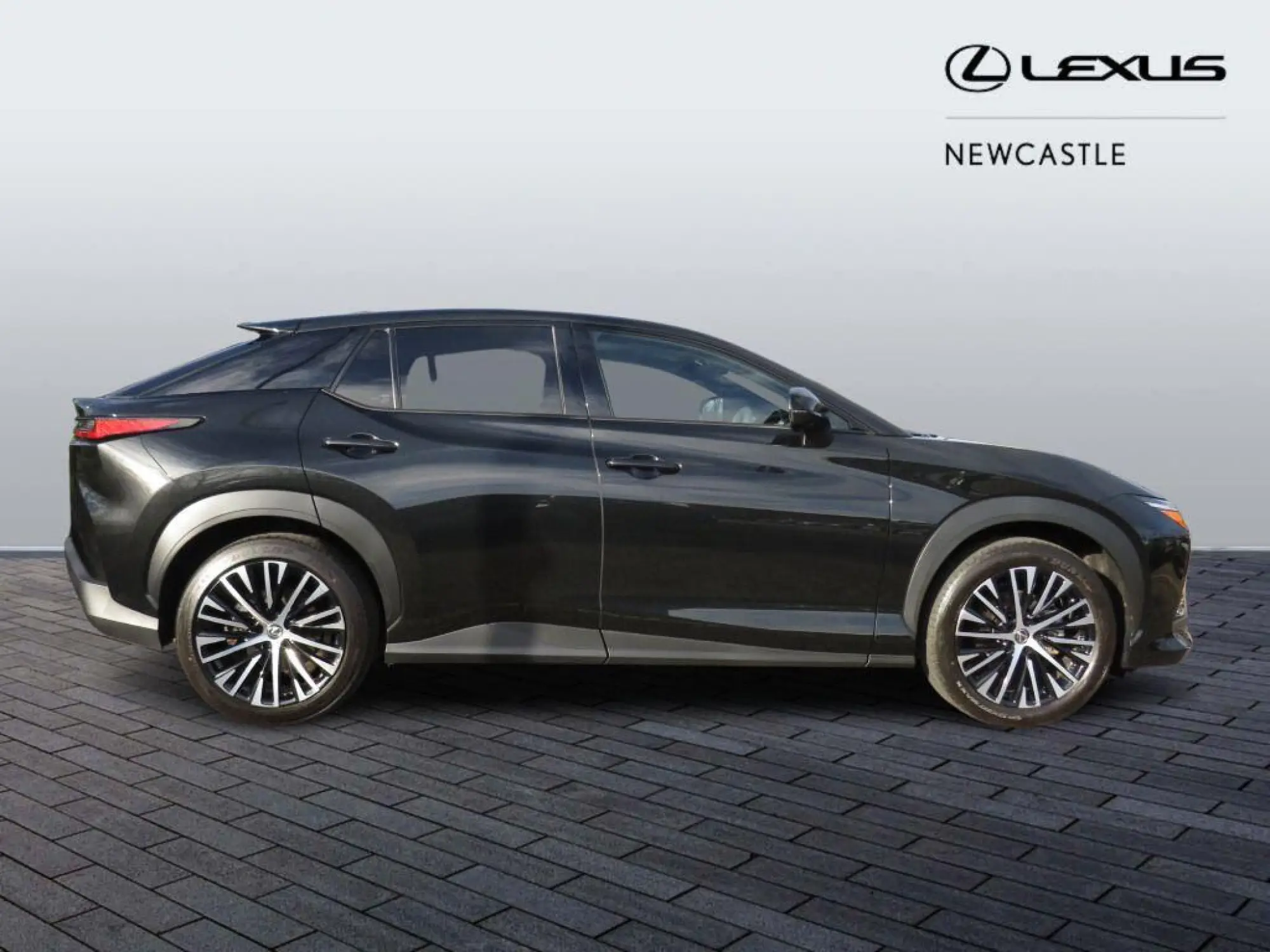 Lexus RZ 300e 71.4kWh Premium Plus Auto 5dr ND75WOJ Image 2