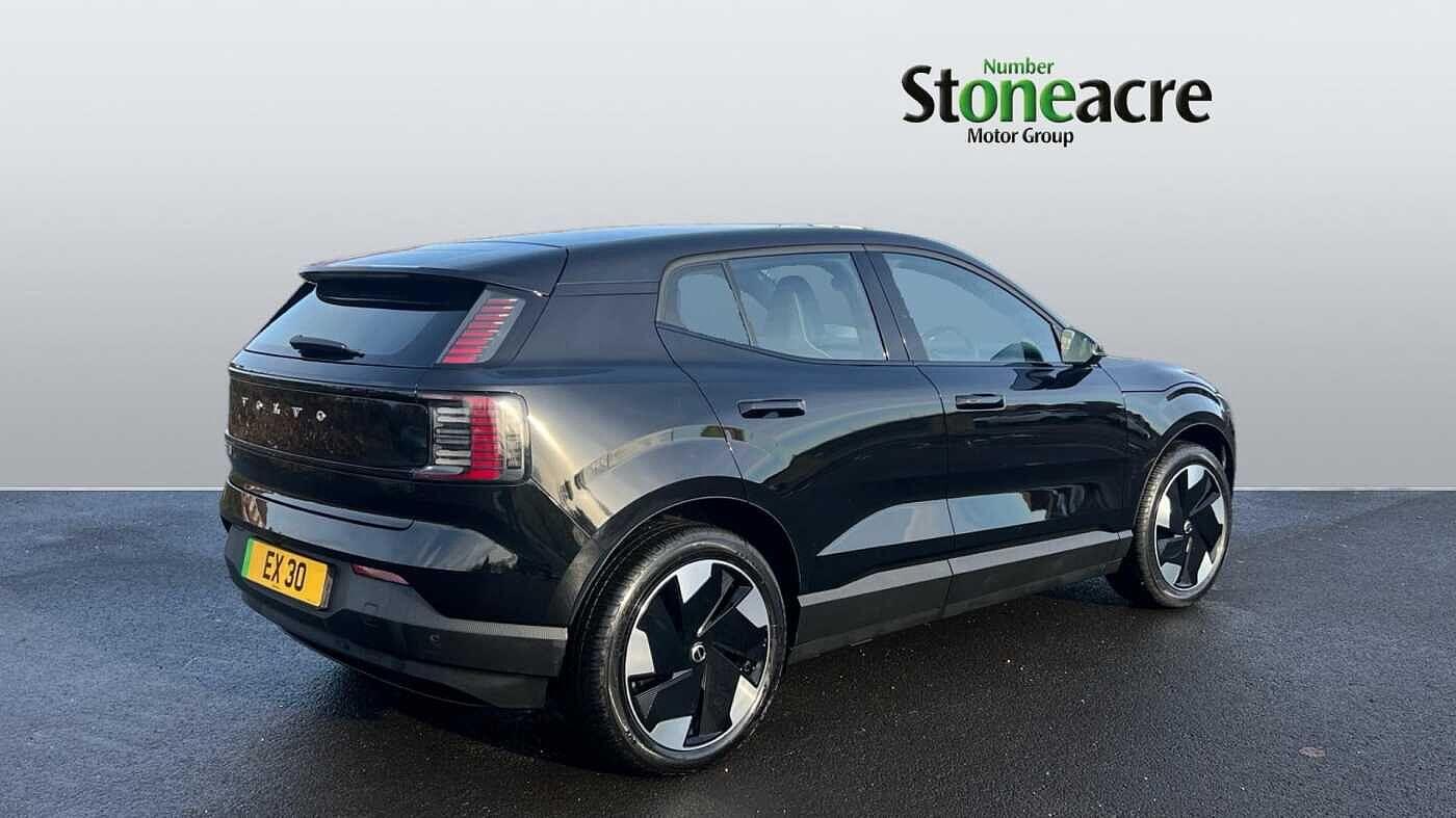 Volvo EX30 200kW SM Extended Range Plus 69kWh 5dr Auto NG75CWM Image 2
