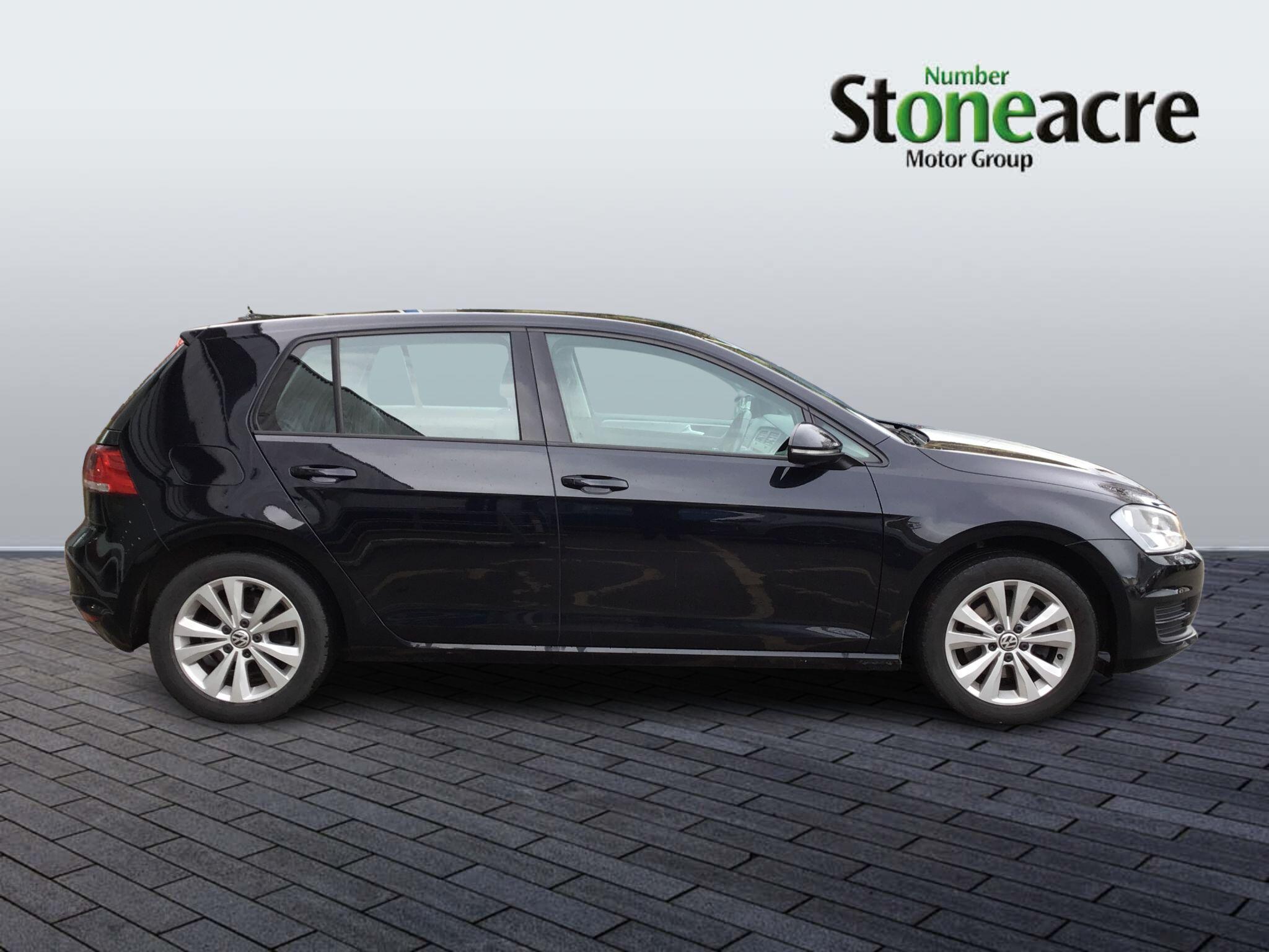 Volkswagen Golf 1.4 TSI BlueMotion Tech SE DSG Euro 5 (s/s) 5dr MT64ETA Image 2