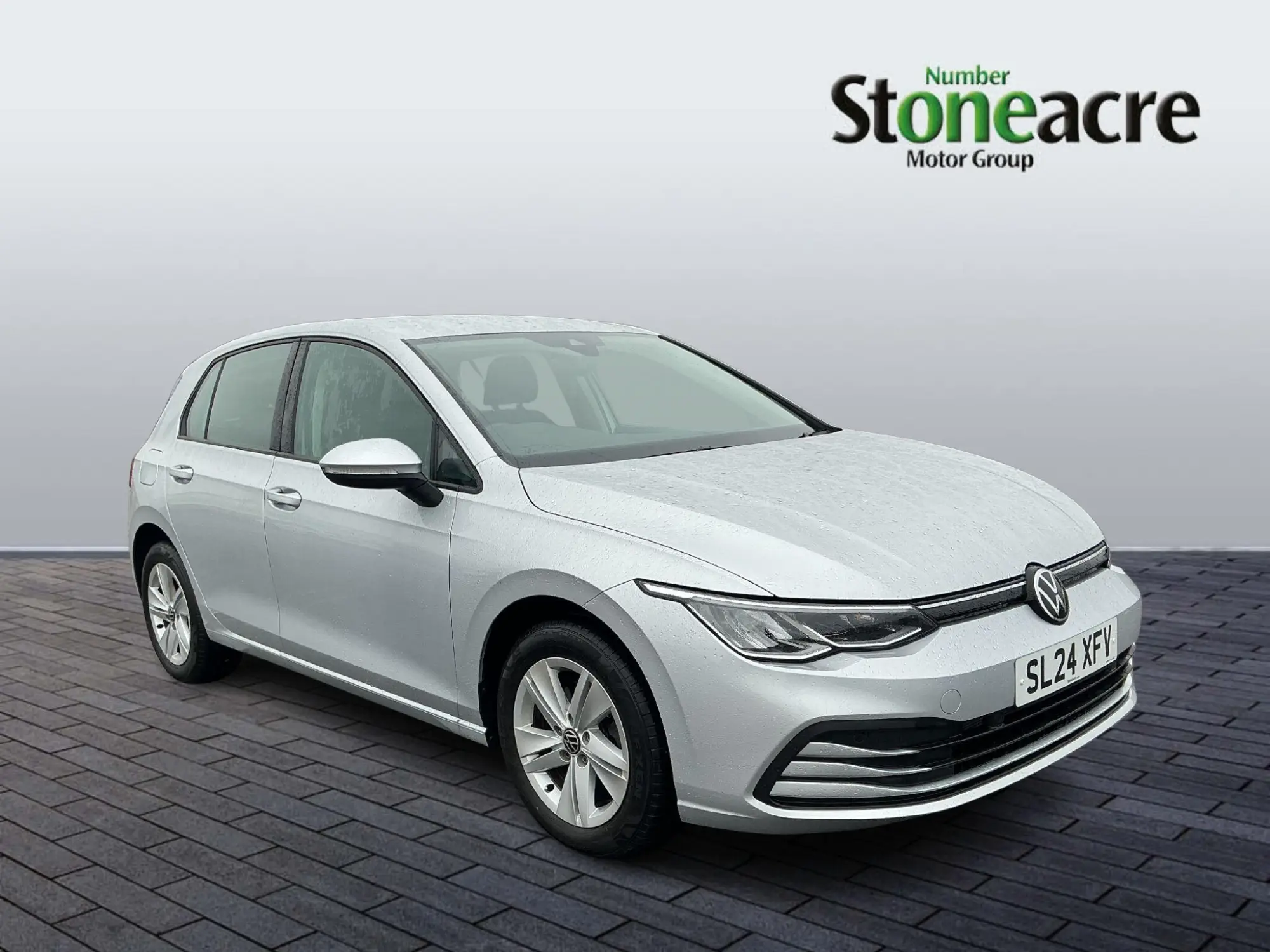 Volkswagen Golf 1.0 TSI Life Euro 6 (s/s) 5dr SL24XFV Image 1