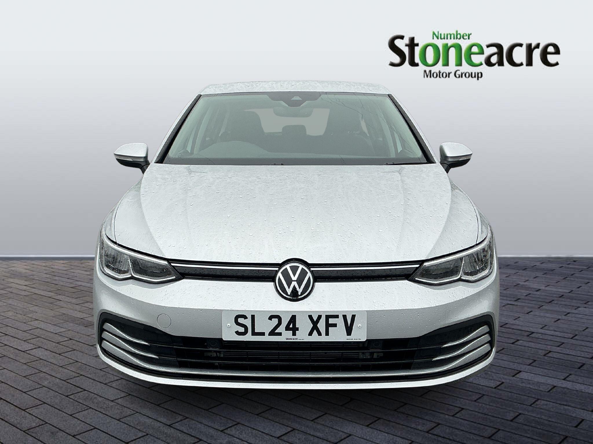 Volkswagen Golf 1.0 TSI Life Euro 6 (s/s) 5dr SL24XFV Image 2