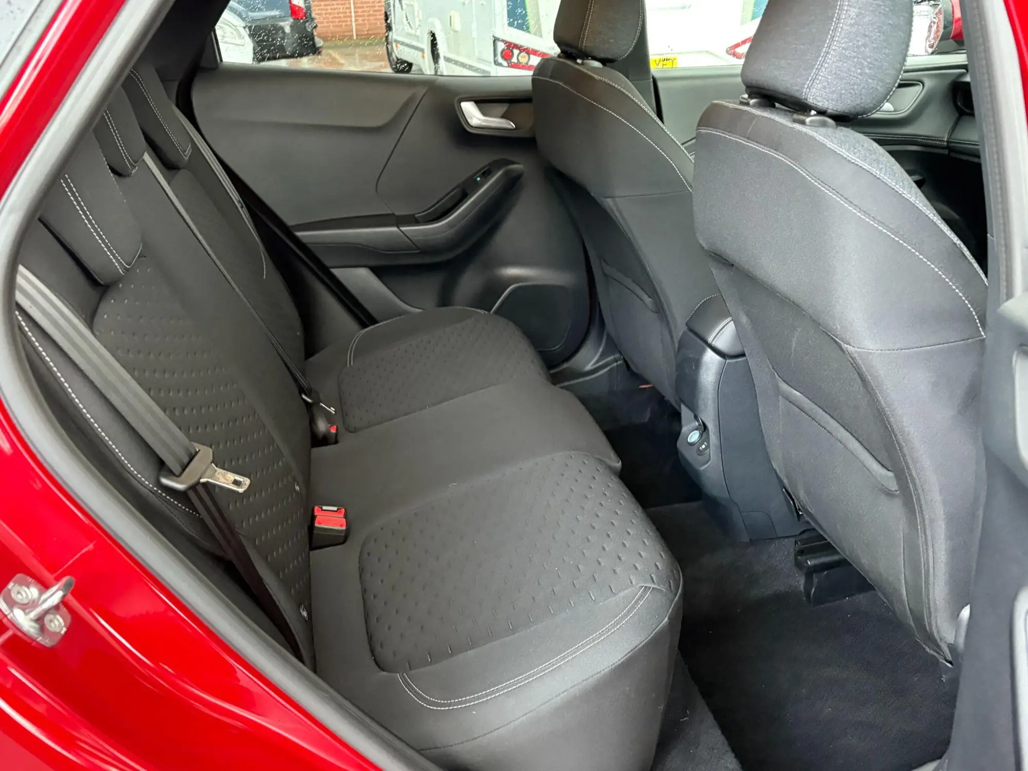 Ford Puma Image 9