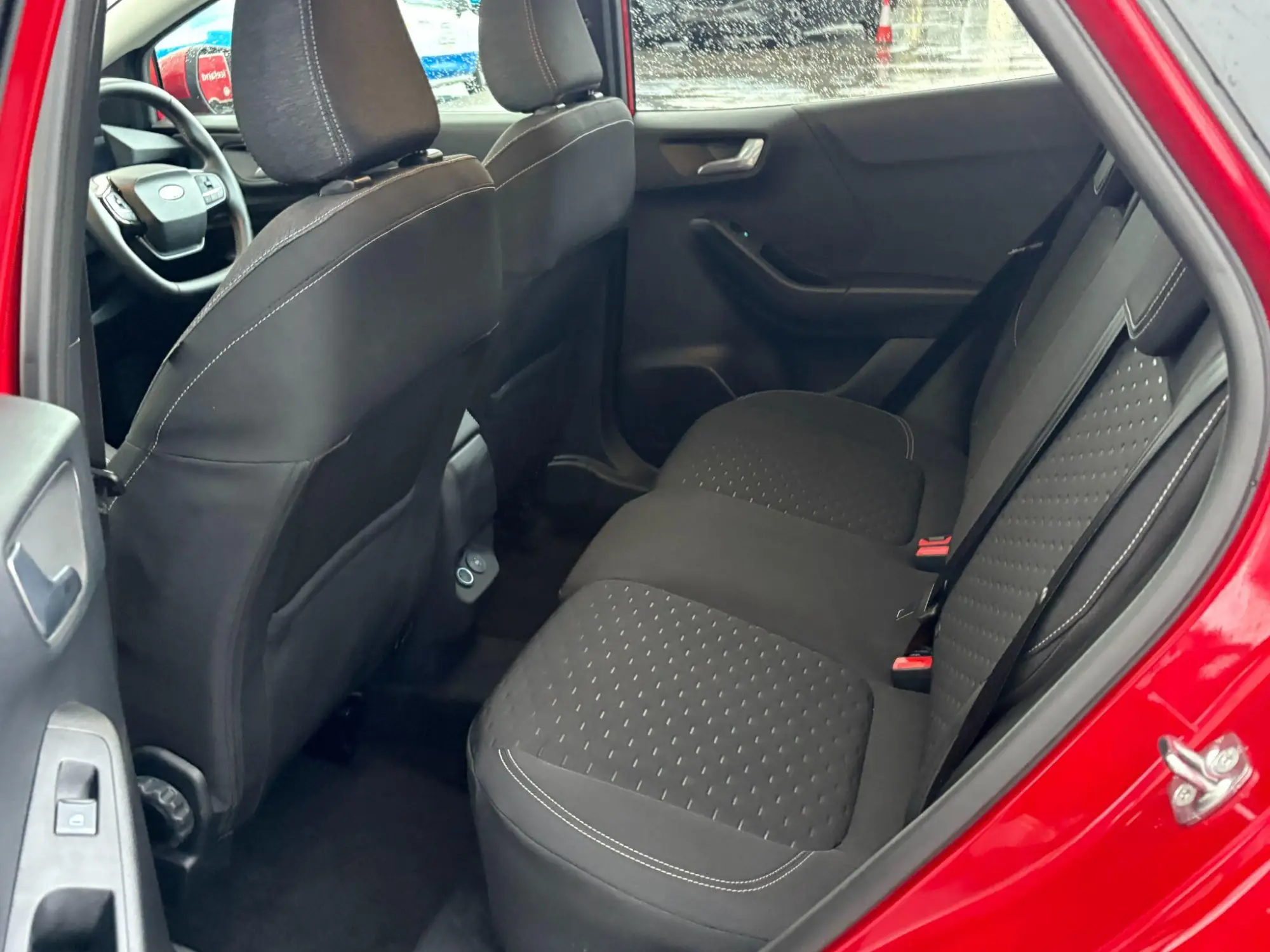 Ford Puma Image 11