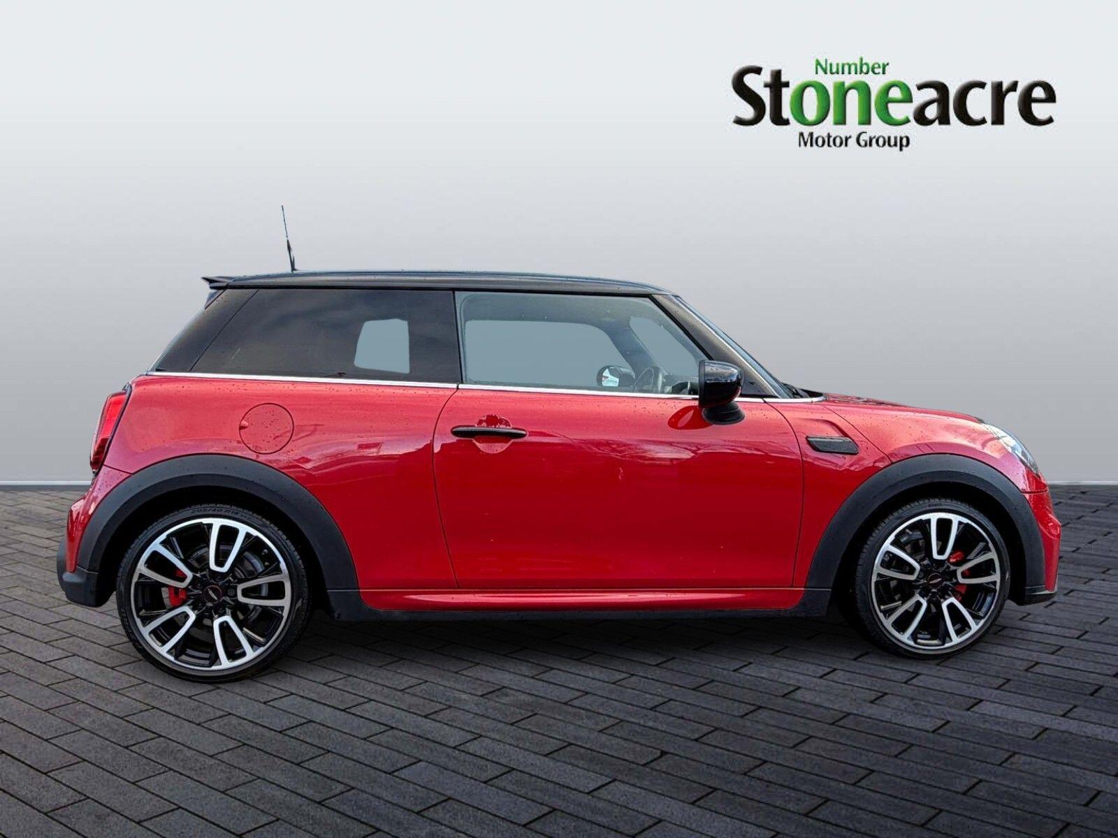 MINI Hatch 1.5 Cooper Sport Steptronic Euro 6 (s/s) 3dr GV21OLM Image 2