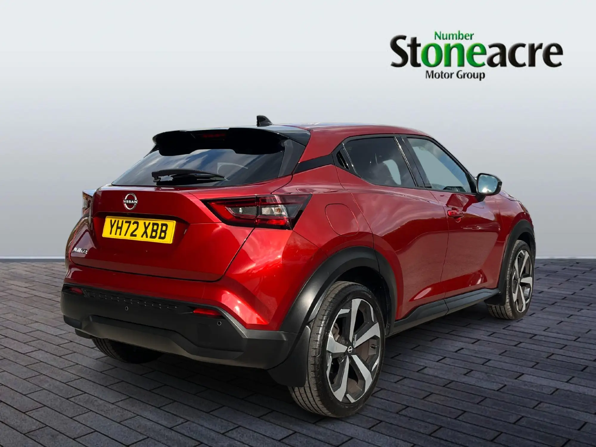 Nissan Juke 1.0 DIG-T Tekna SUV 5dr Petrol DCT Auto Euro 6 (s/s) (114 ps) YH72XBB Image 3