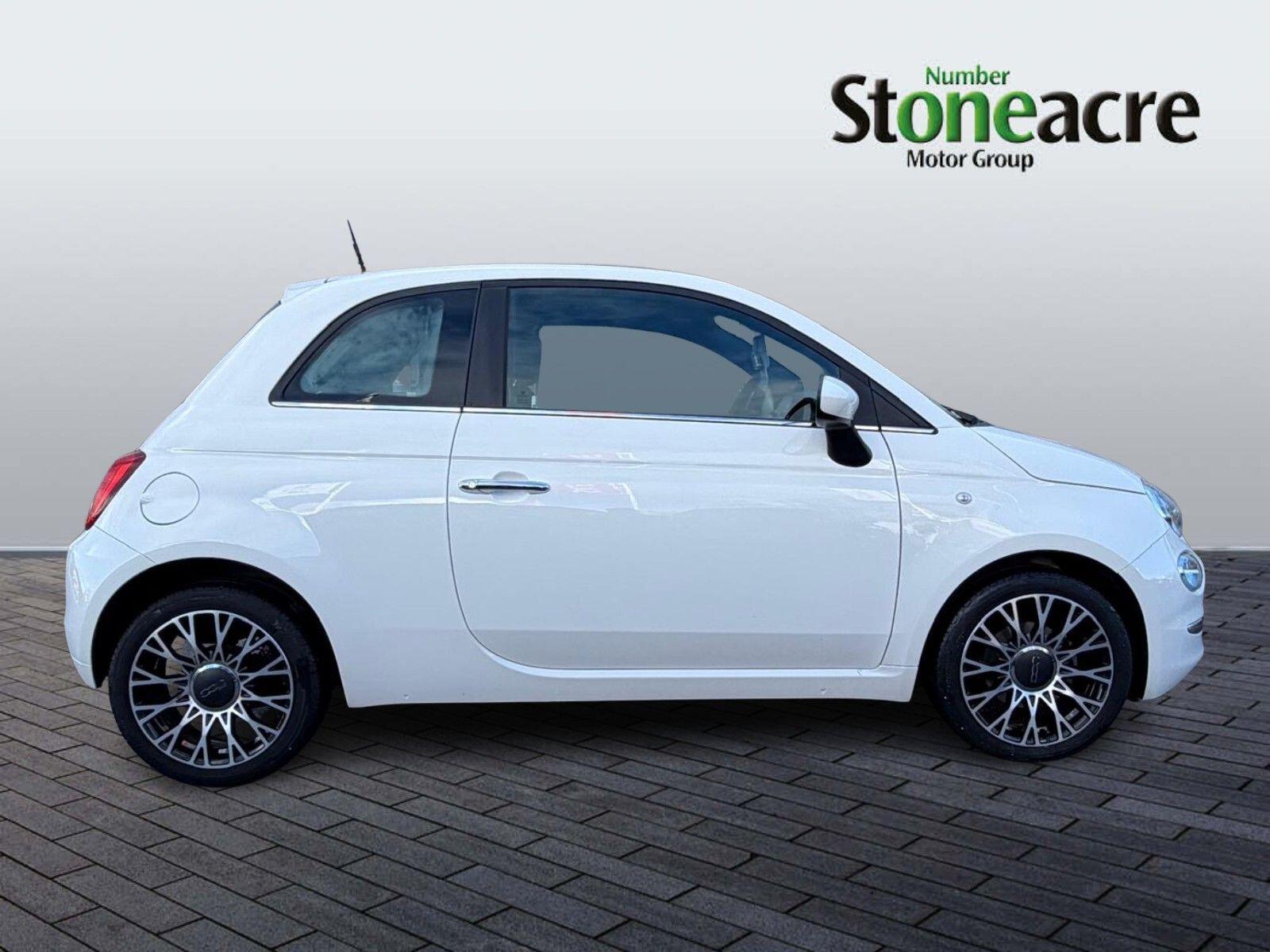 Fiat 500 1.0 MHEV Top Euro 6 (s/s) 3dr YP24UZW Image 2