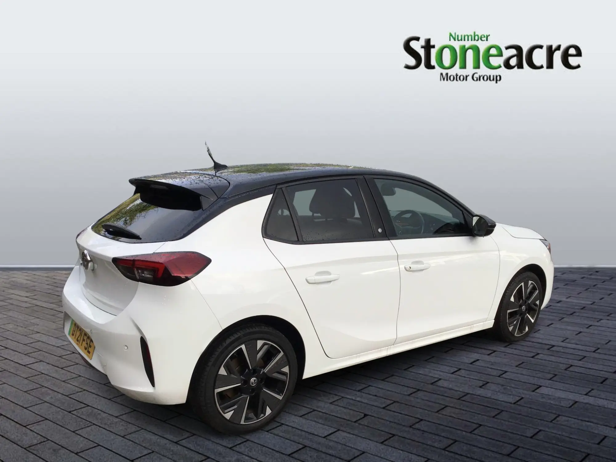 Vauxhall Corsa Electric 50kWh SRi Nav Premium Auto 5dr (7.4Kw Charger) DT21FSE Image 3