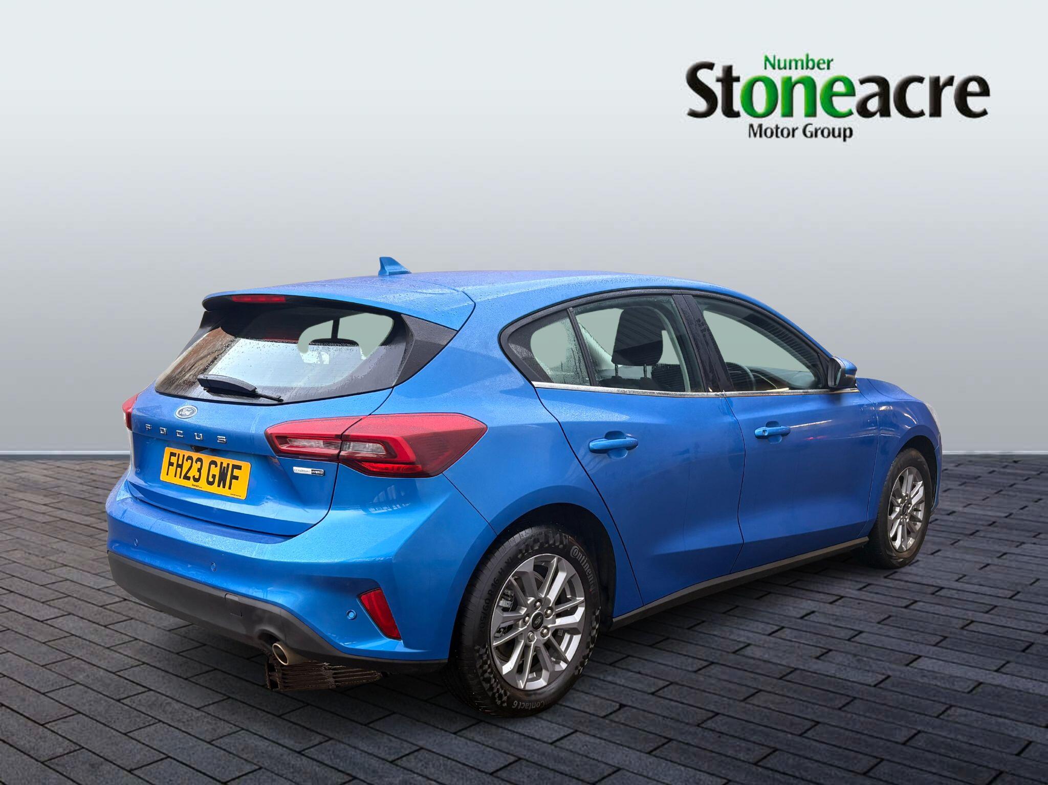 Ford Focus 1.0T EcoBoost MHEV Titanium Euro 6 (s/s) 5dr FH23GWF Image 3
