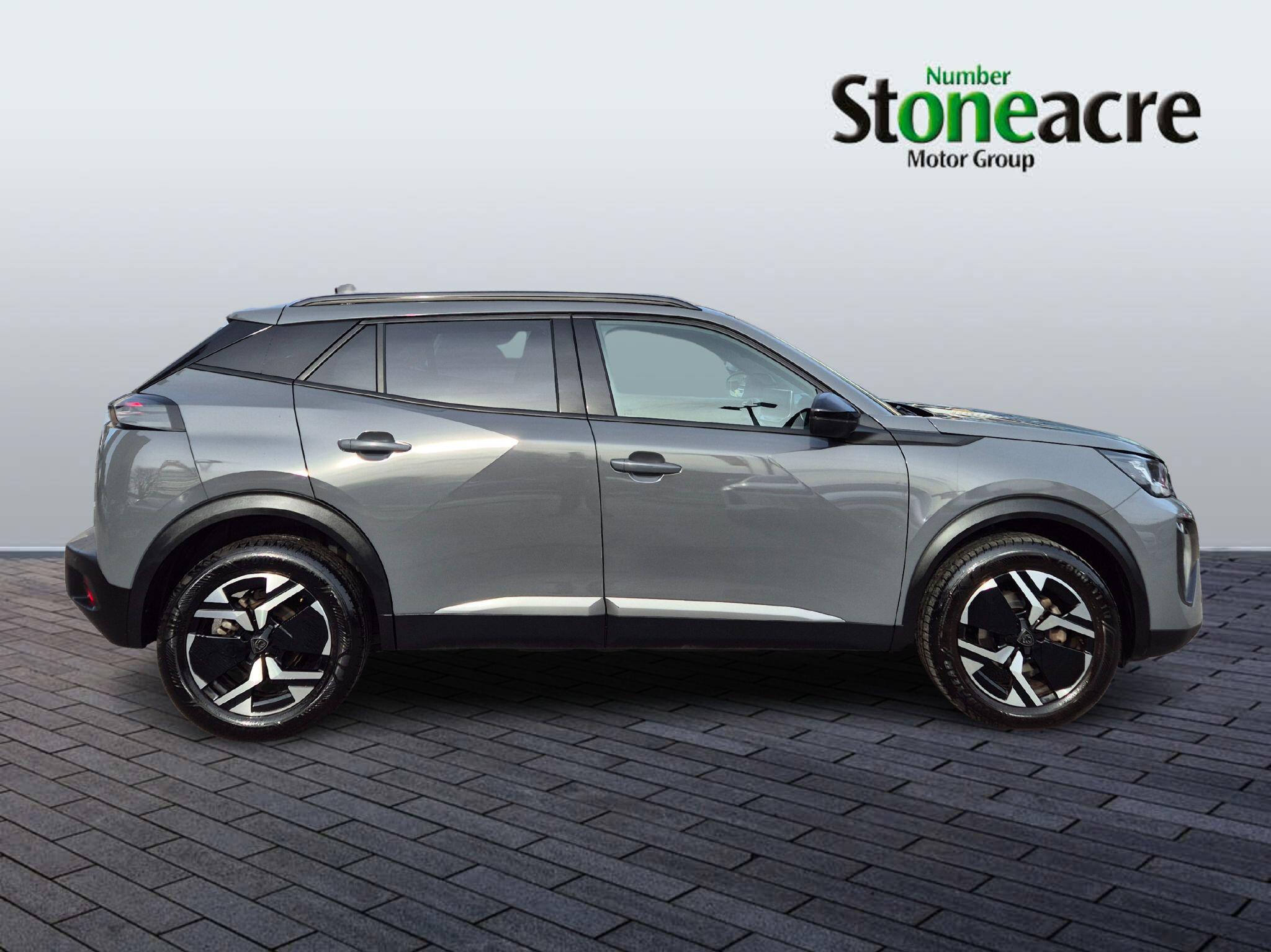 Peugeot 2008 1.2 PureTech Allure Euro 6 (s/s) 5dr FV74JKY Image 2